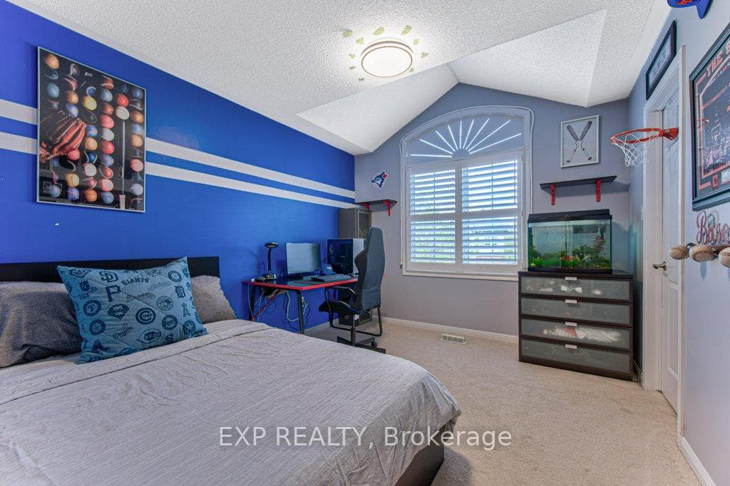 76 Ruhl Drive photo 29