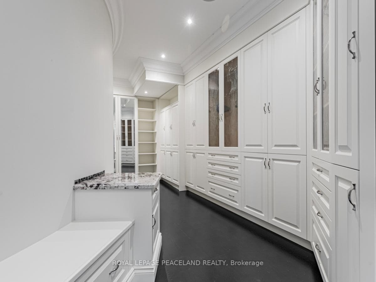 51 Berkindale Drive photo 25