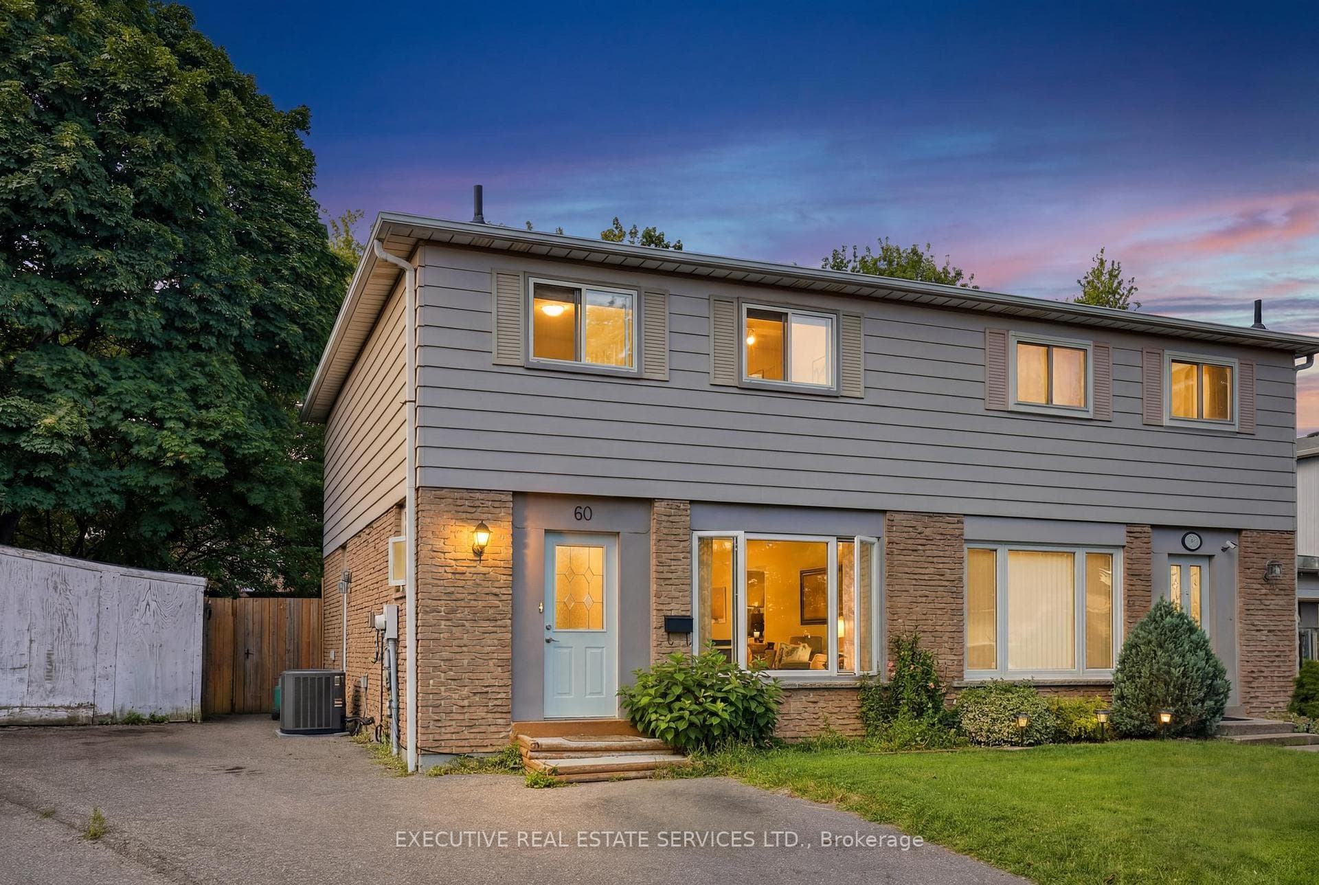 60 Chipwood Crescent photo 1