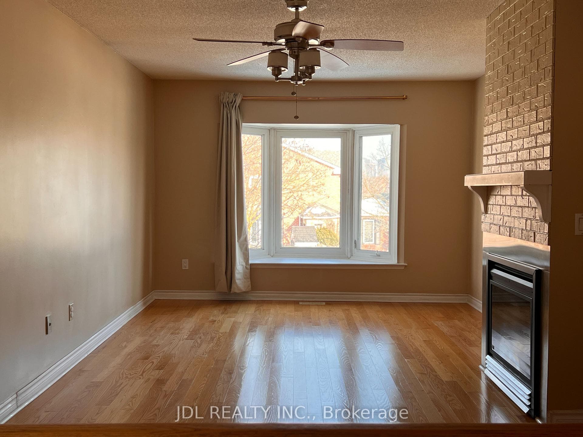81 Gailcrest Circle photo 17