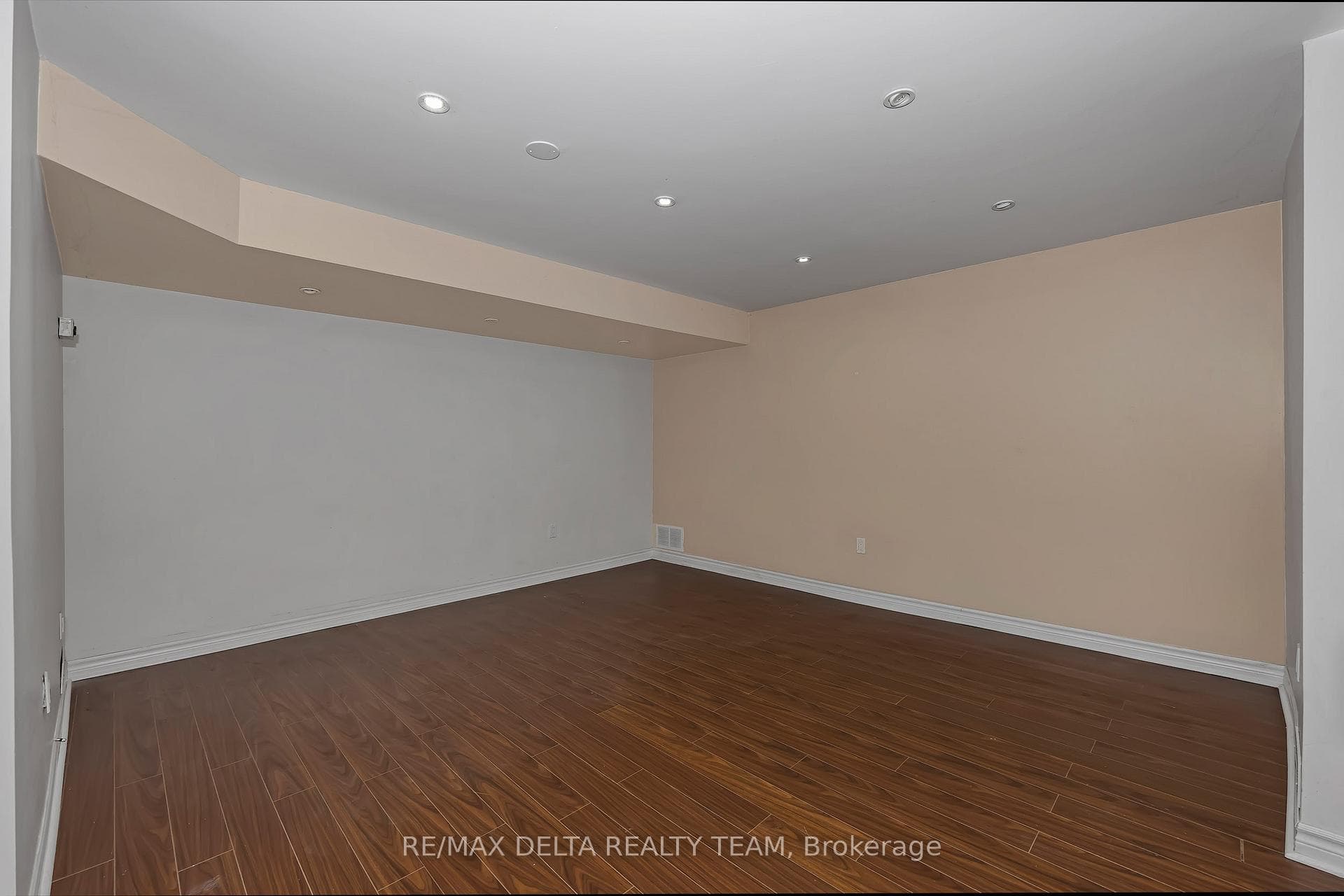 841 Balsam Drive photo 31