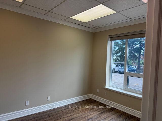 30 Wertheim Court Unit 10 East photo 4