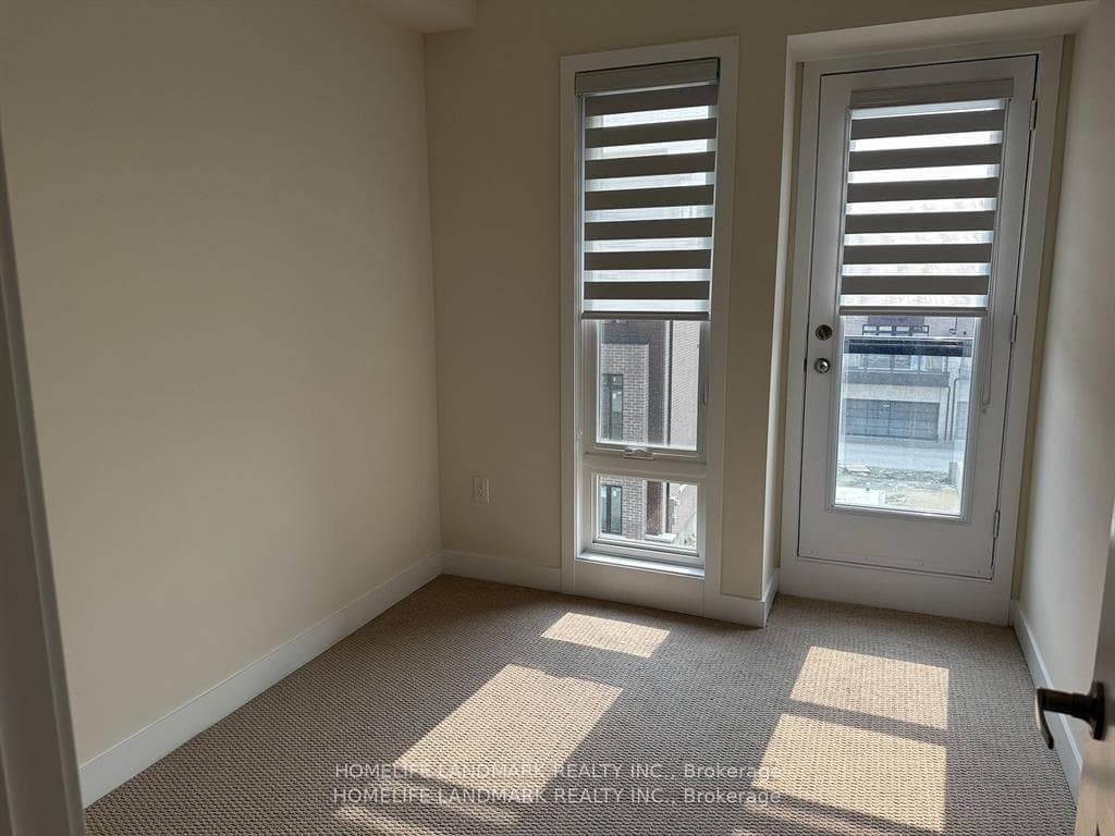 21 Credit Lane photo 21