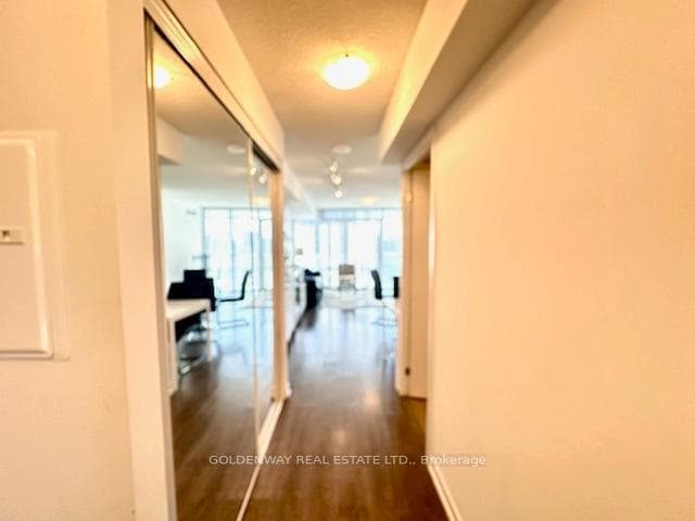 125 Redpath Avenue Unit 1808 photo 9