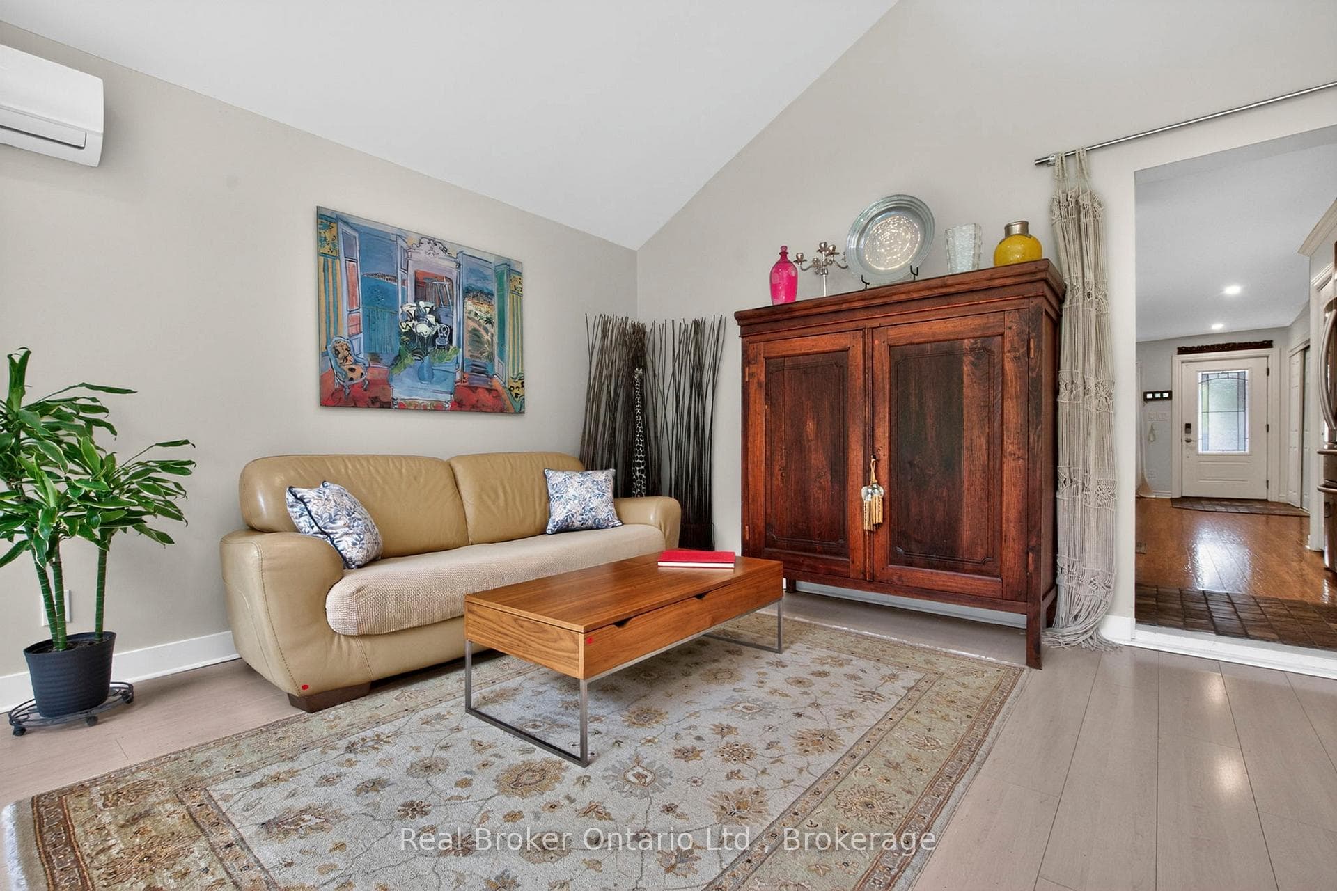 83 King Road photo 12