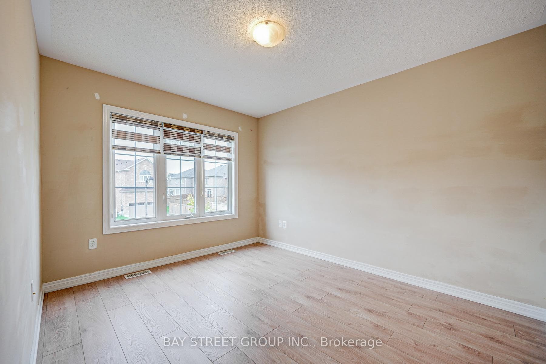 33 Jeffrey Nihda Crescent Unit (Upper) photo 30