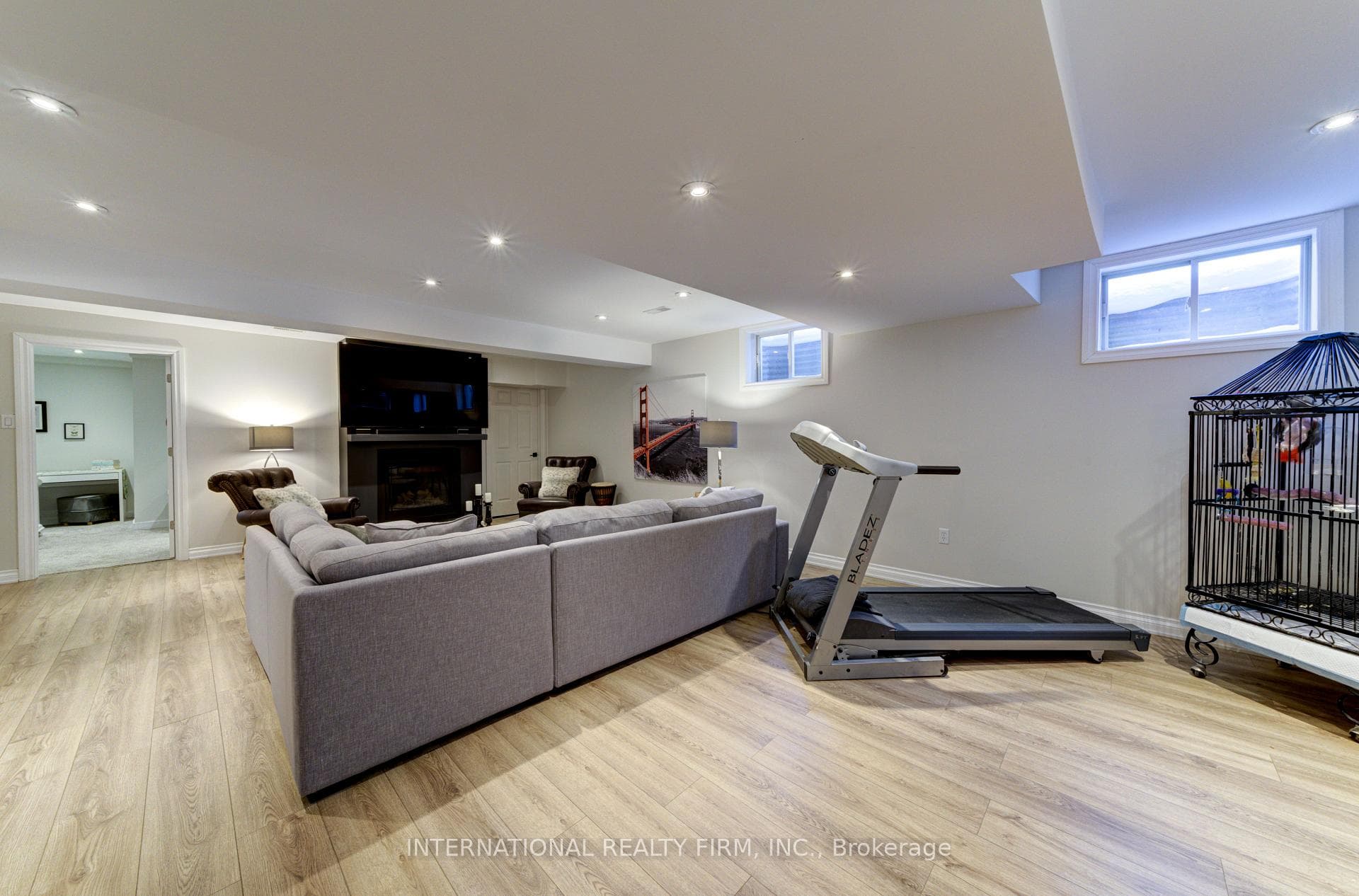 20 Prince William Way photo 42