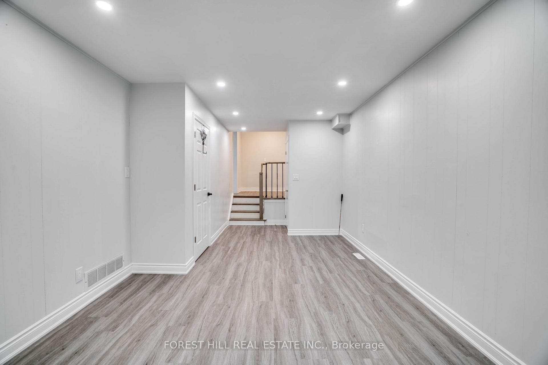 9 Metcalfe Court photo 17