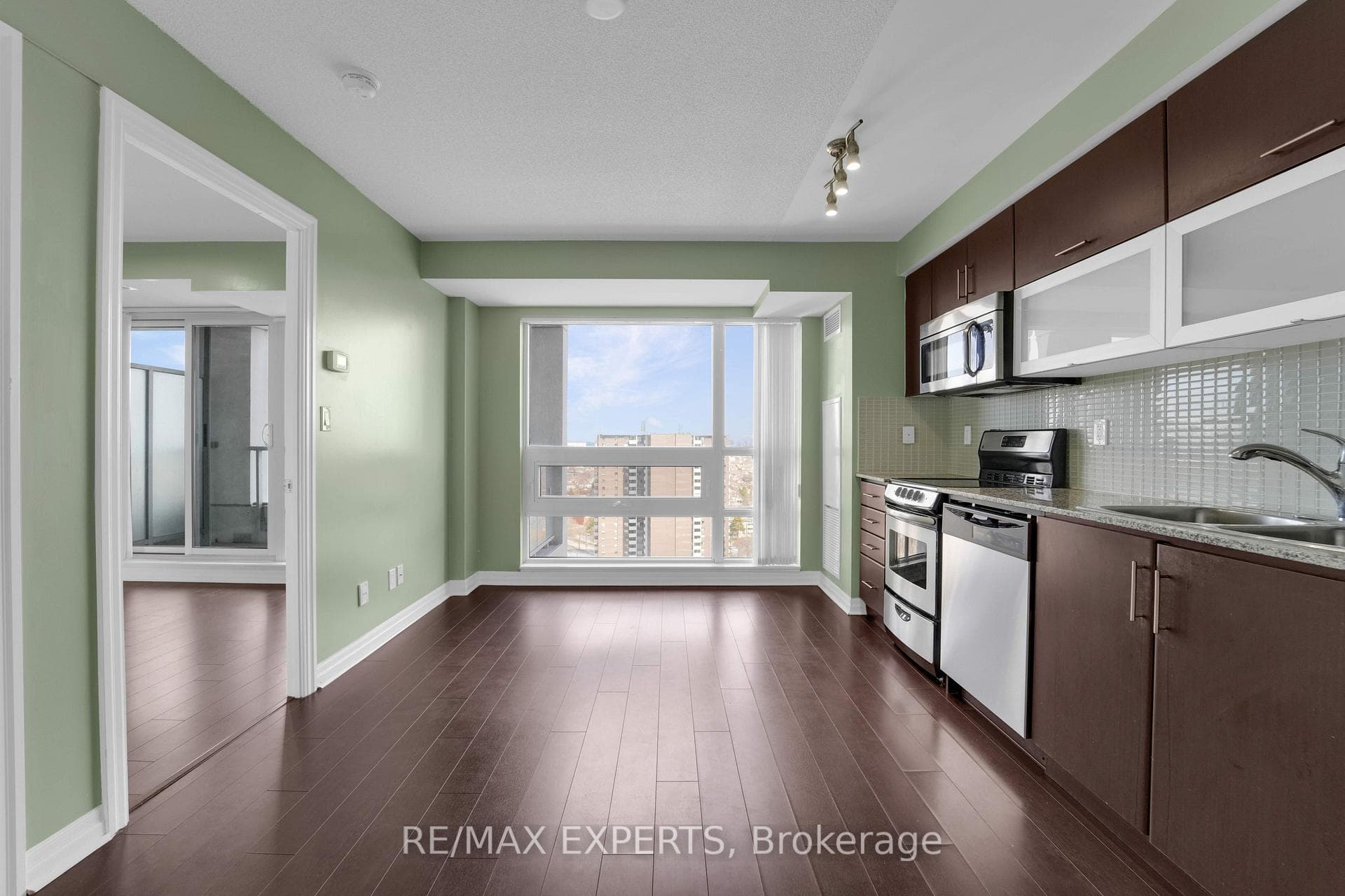 2015 Sheppard Avenue Unit 2008 photo 10