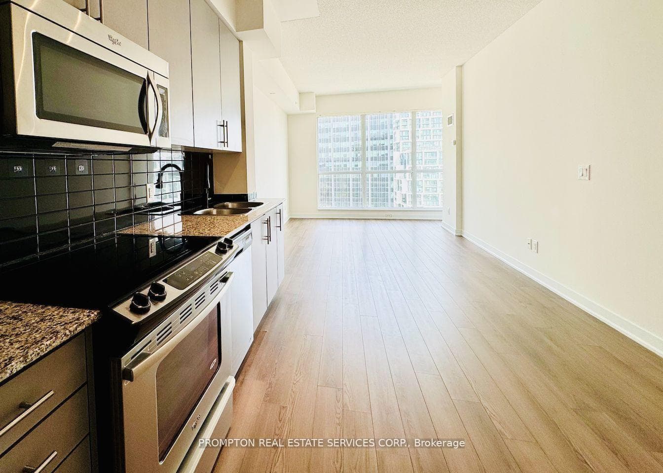 60 Berwick Avenue Unit 1412 photo 3