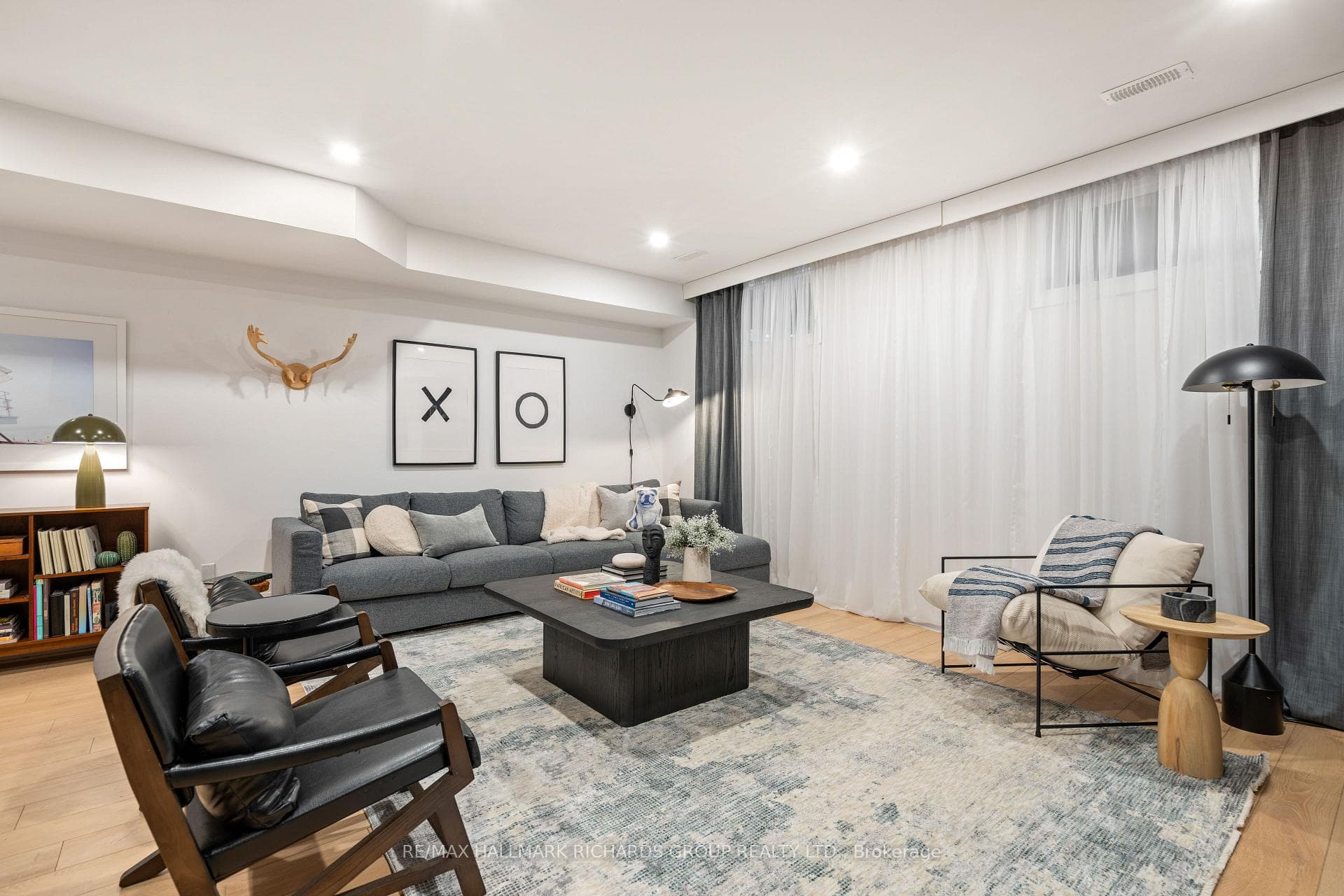 78 Victoria Park Avenue photo 25