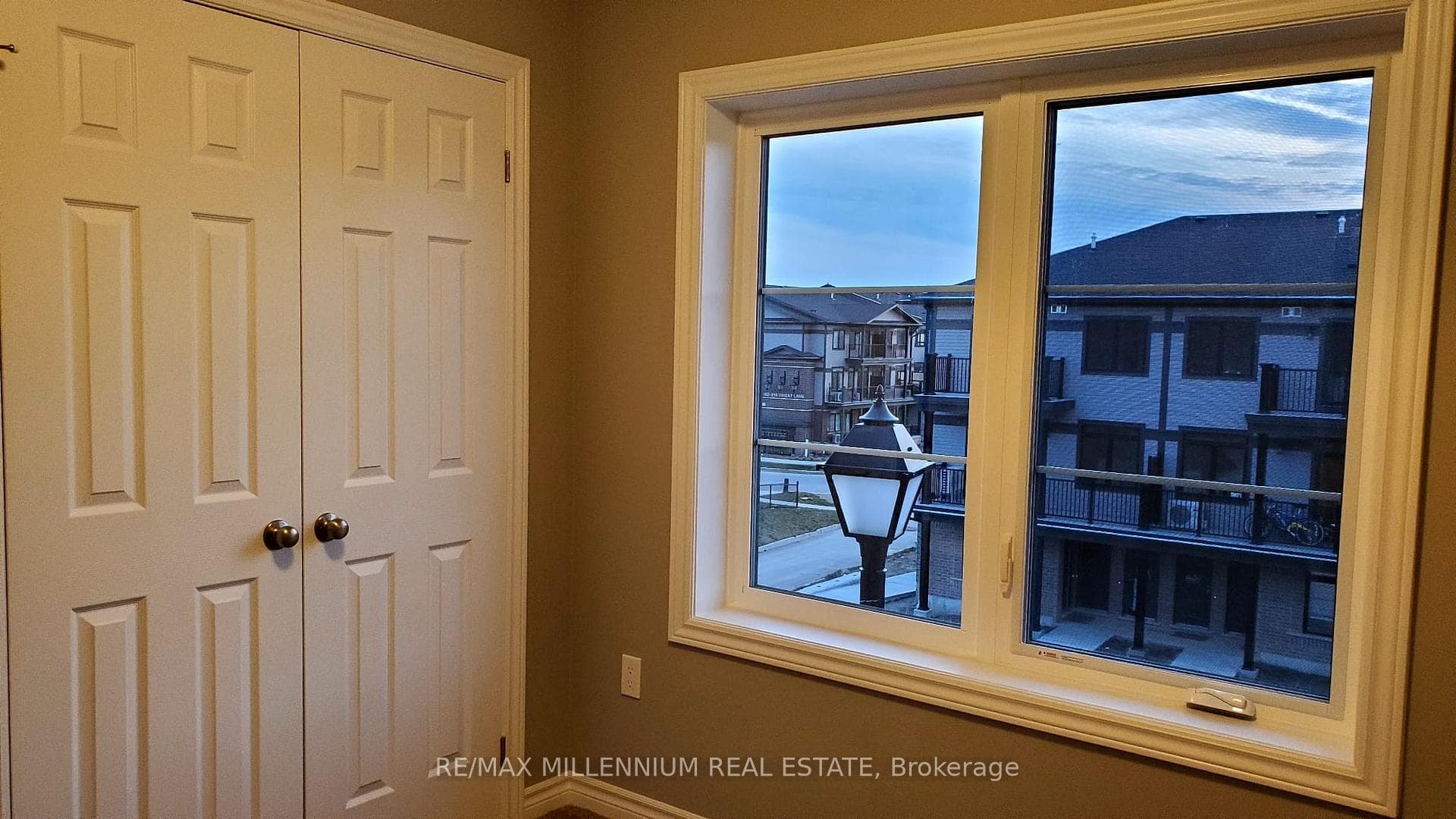 54 Lomond Lane photo 6