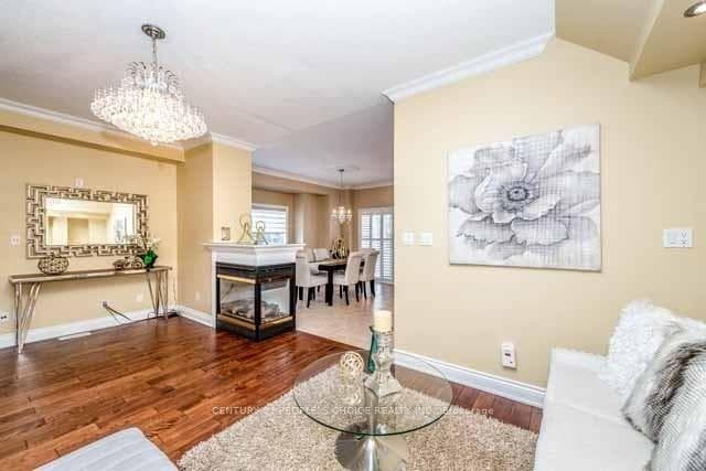 230 Paisley Boulevard Unit 40 photo 2