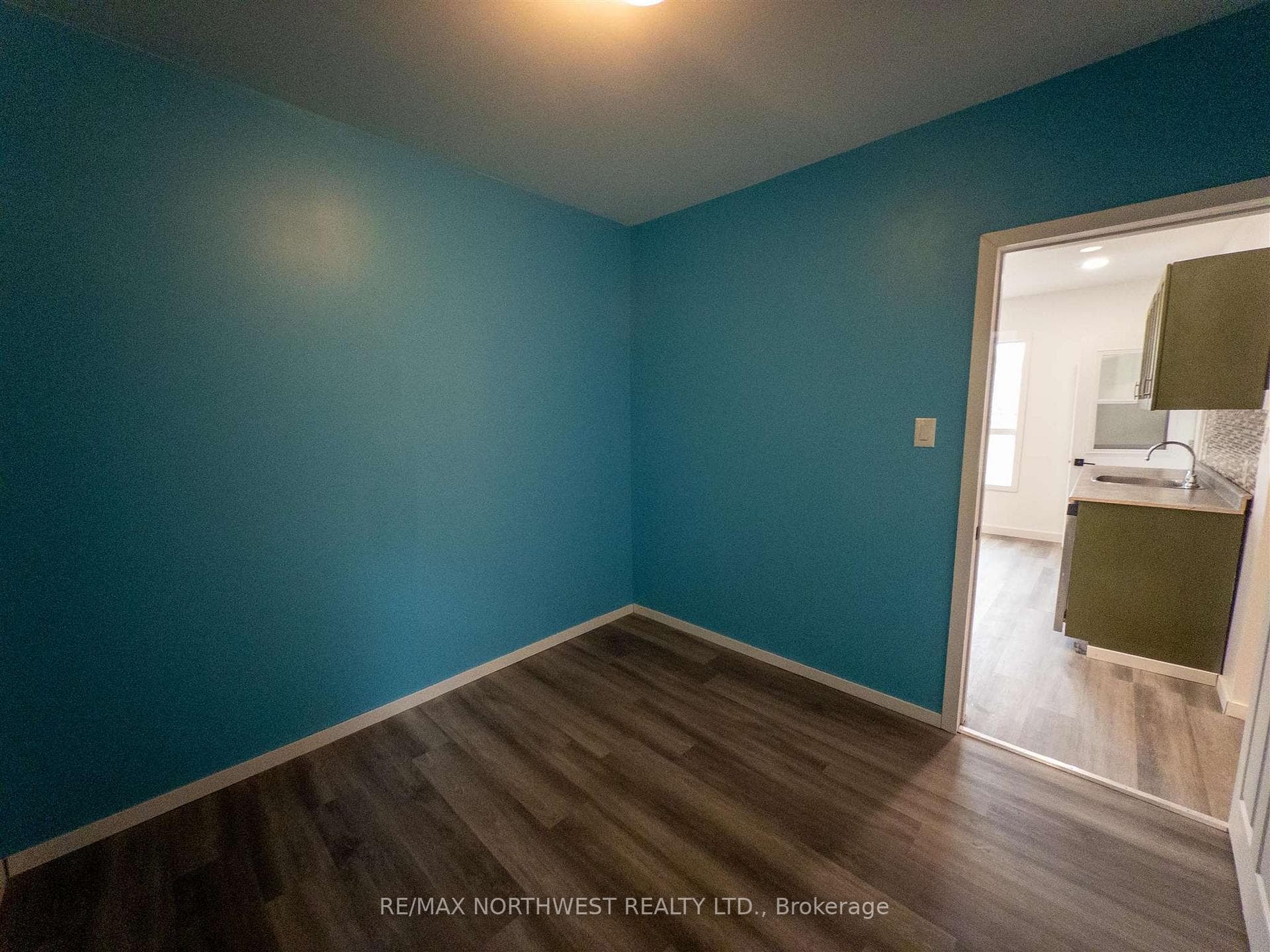 518 Sixth Avenue South photo 13