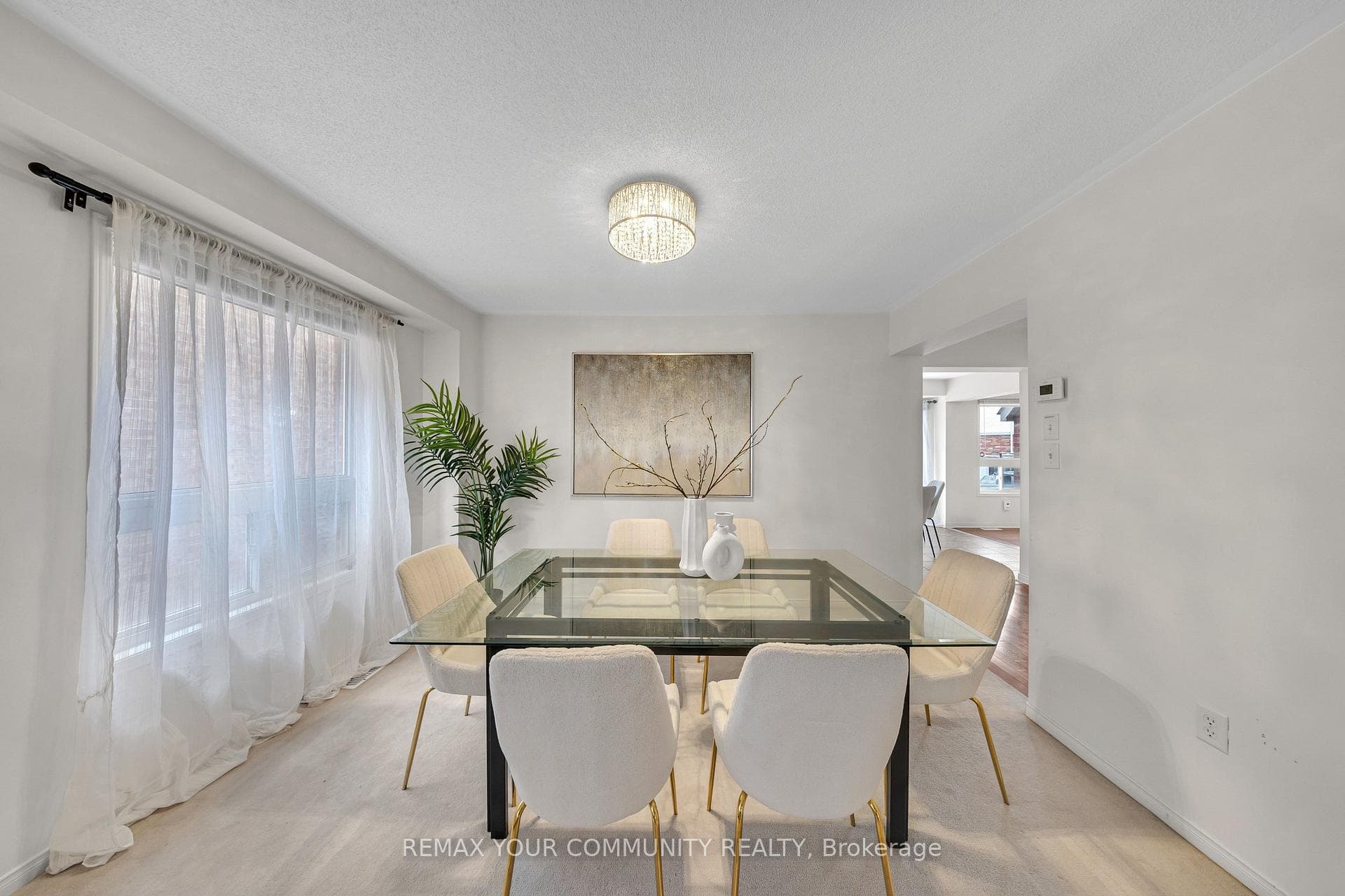 12 Warburton Drive photo 7