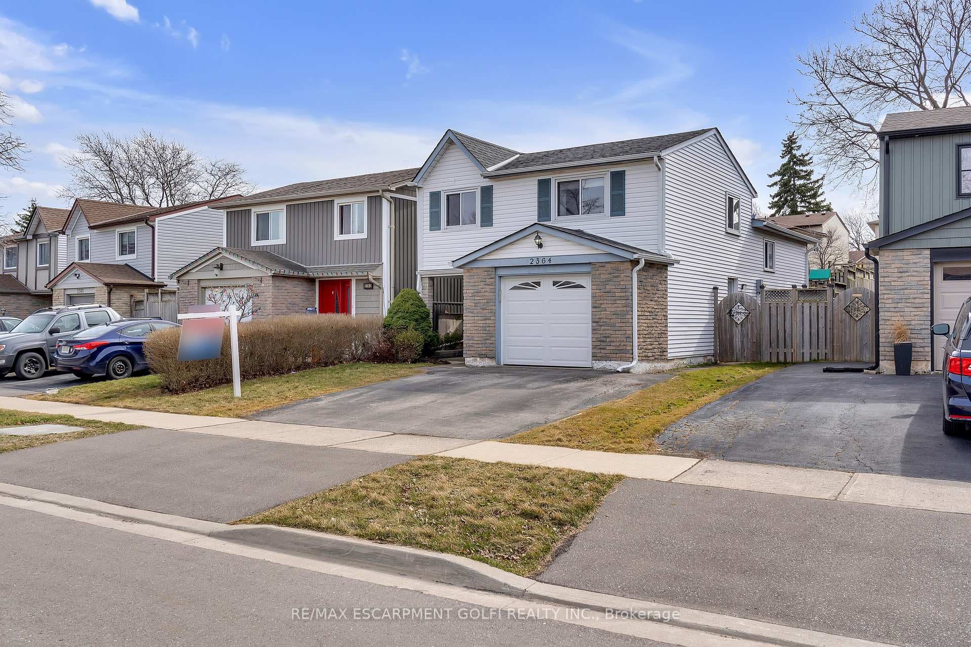2364 Coldstream Drive photo 2
