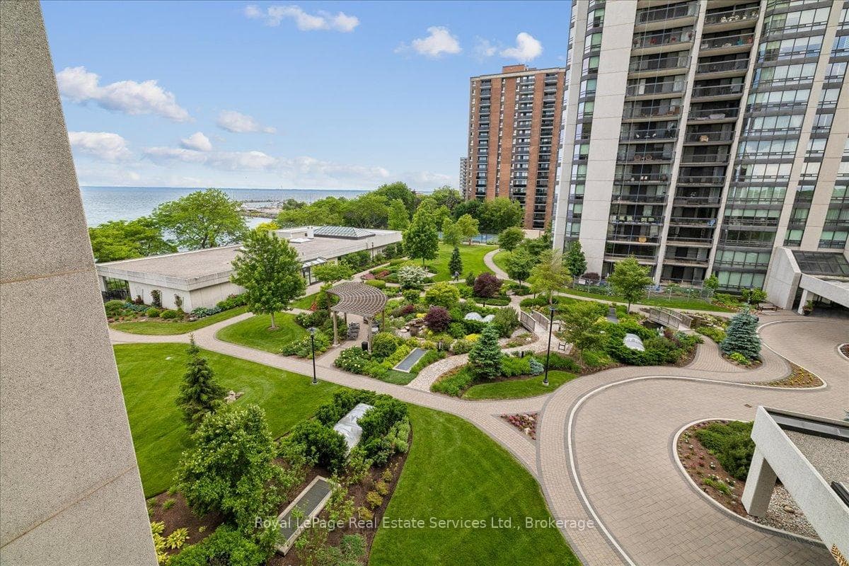 2170 Marine Drive Unit 506 photo 18