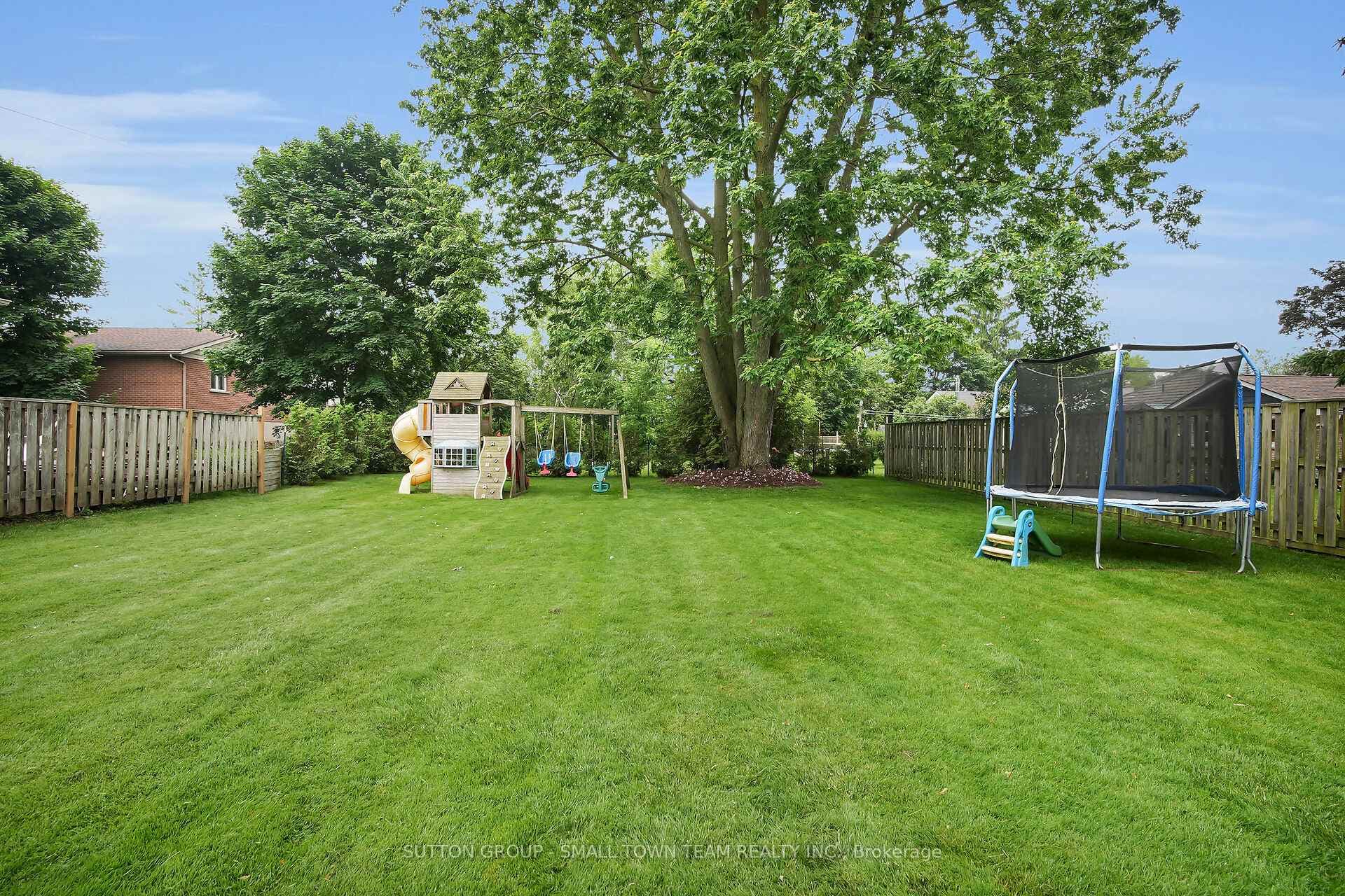 83 John Street photo 35