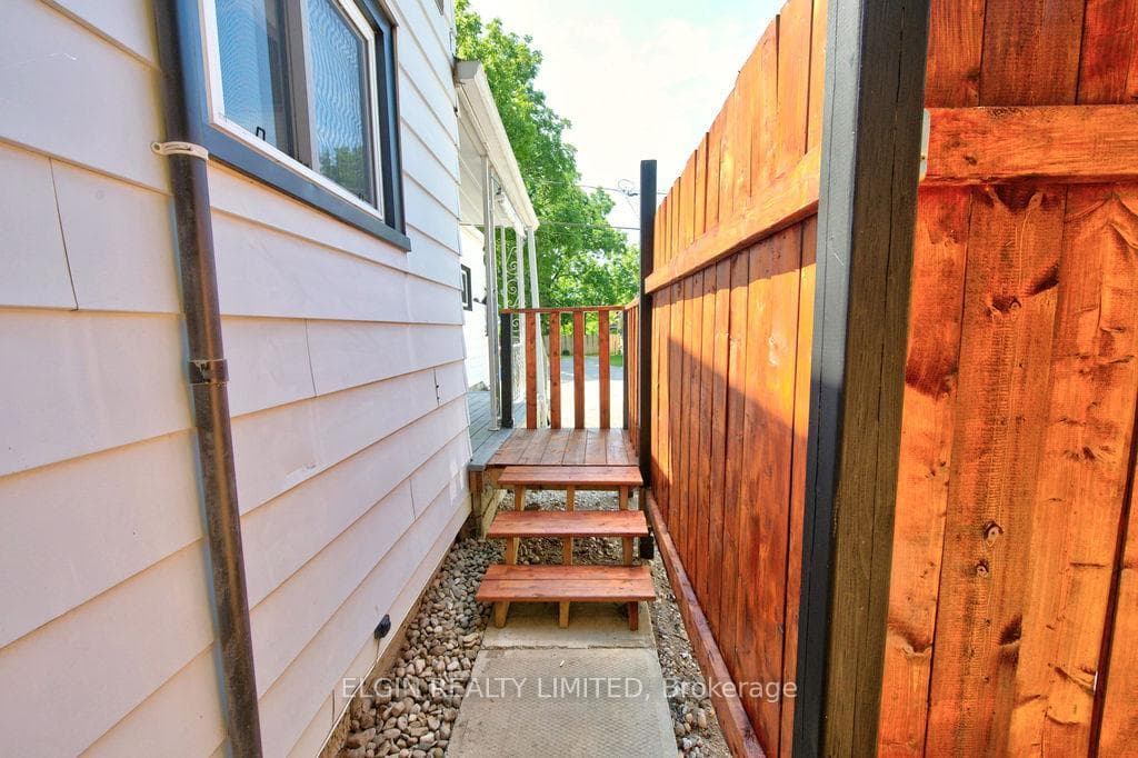 28 Walnut Street photo 26