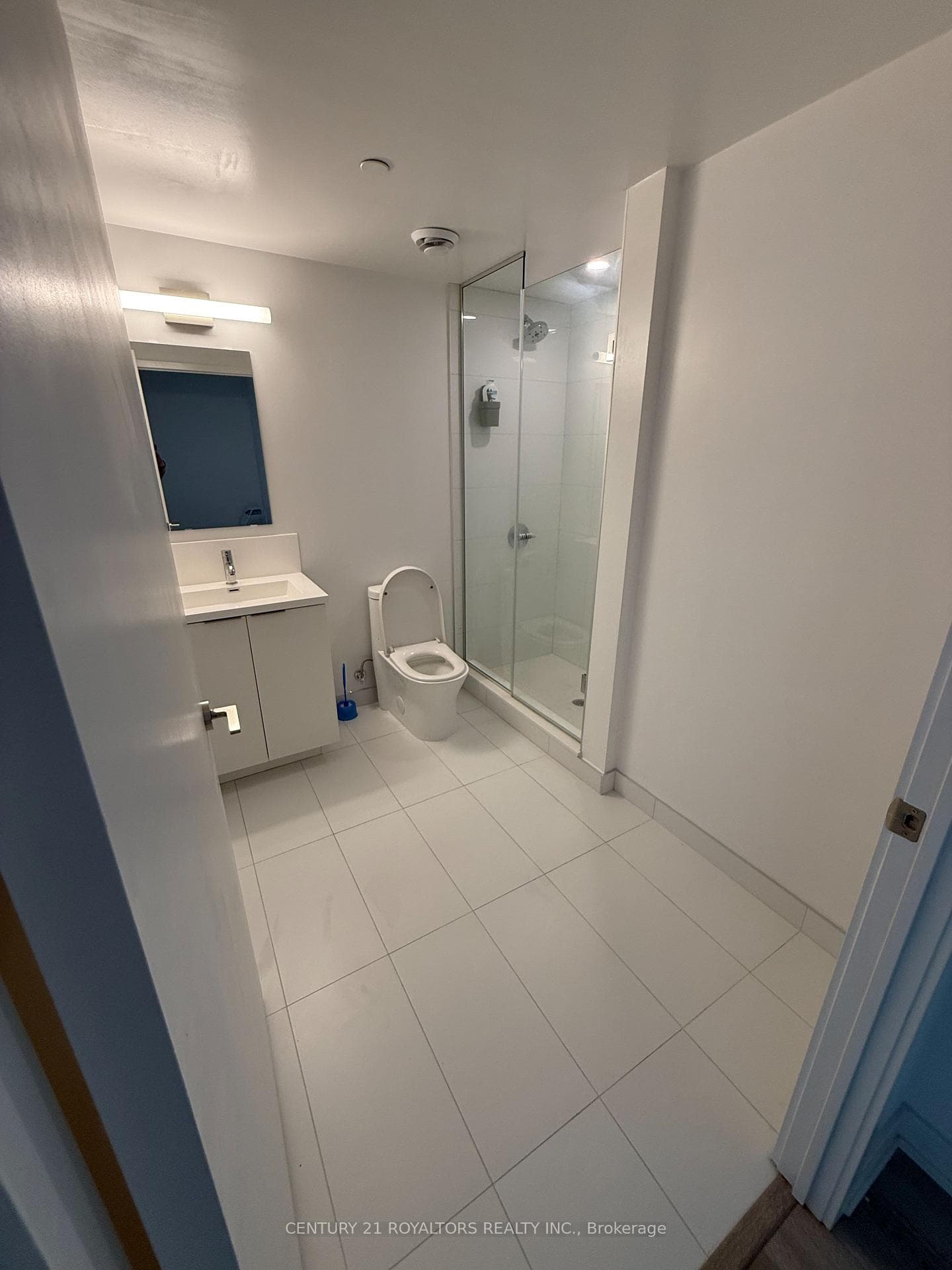 238 Simcoe Street Unit 3608 photo 14