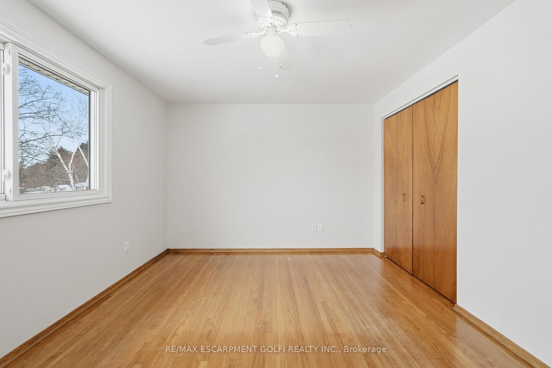 8 Sanctuary Drive photo 17
