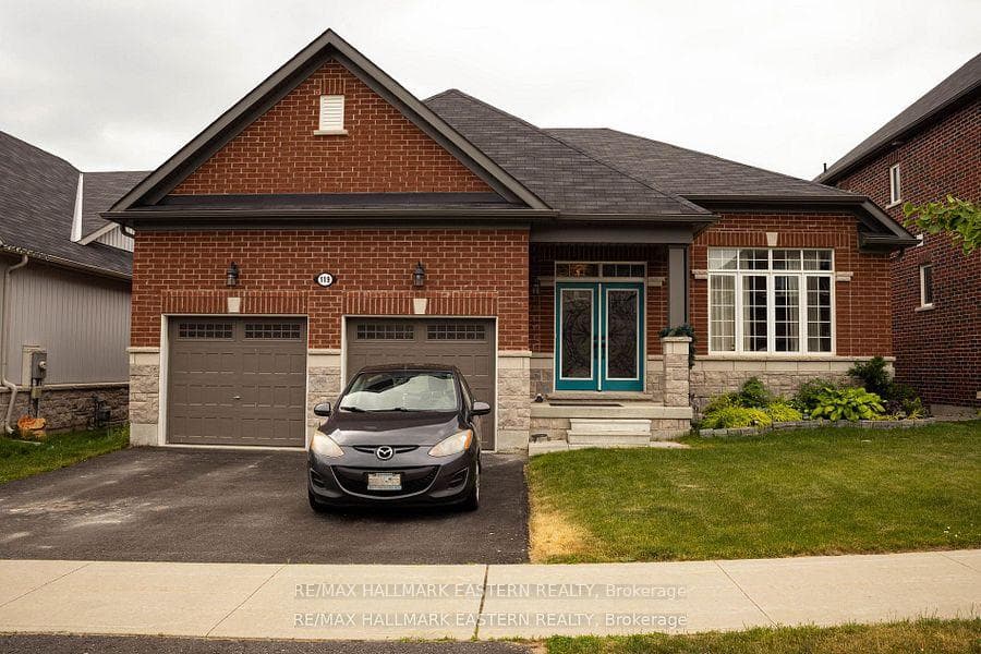2 car garage with inside access to Laundry Rm