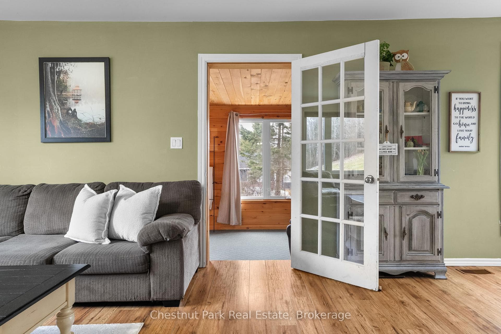 Entry into Sunroom