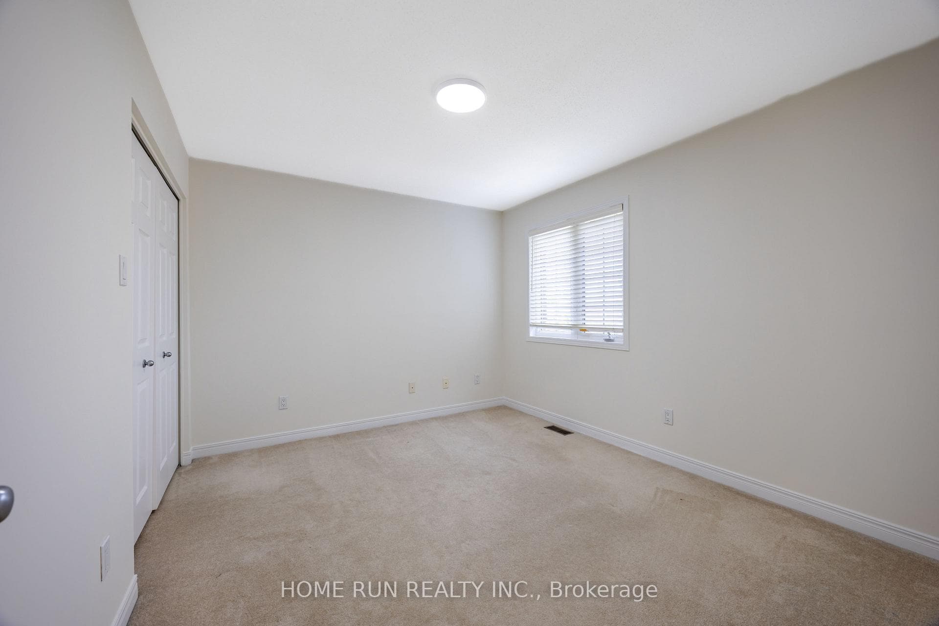 281 Goldridge Drive photo 34
