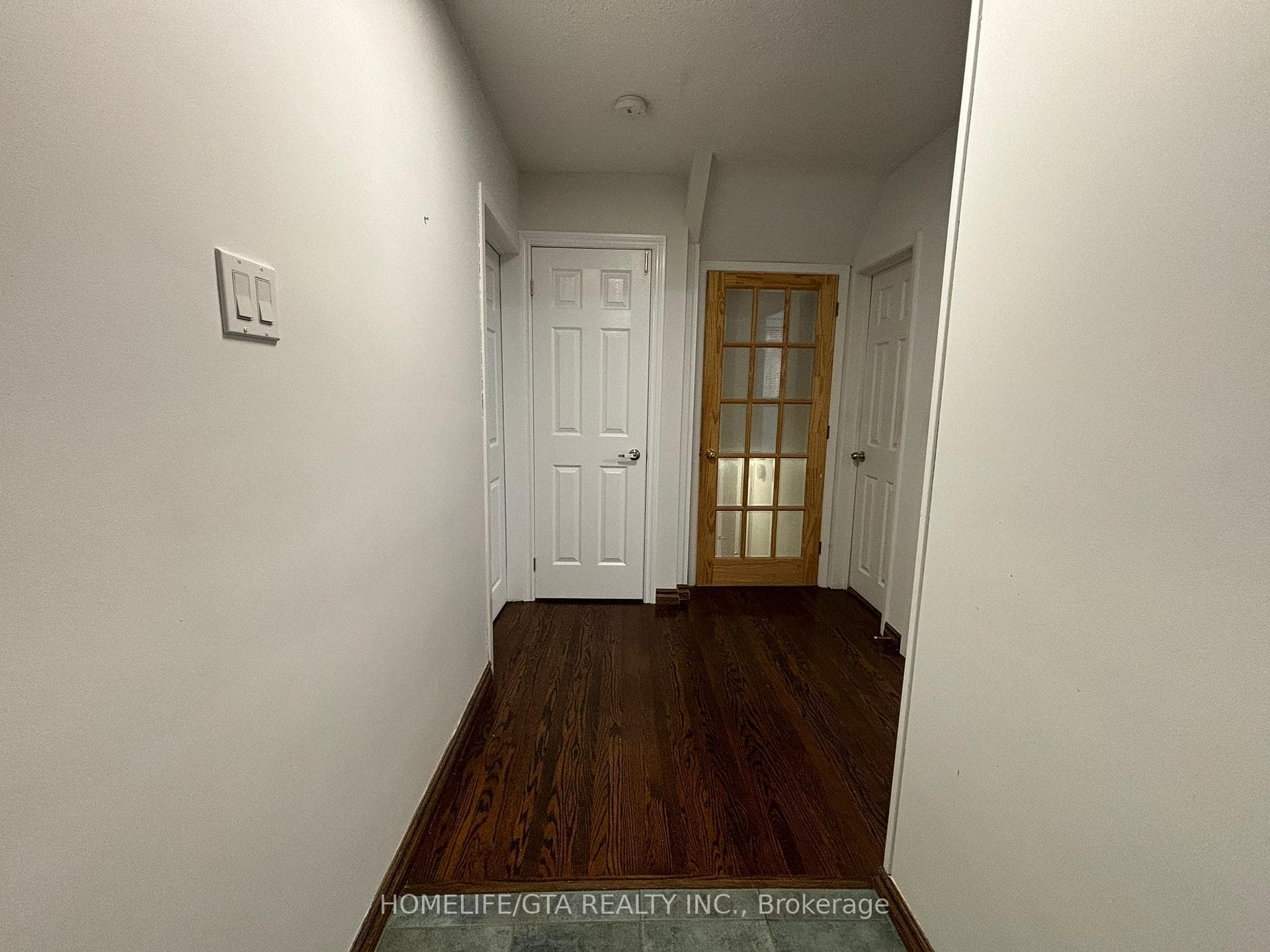 113 Cultra Square Unit Lower photo 3