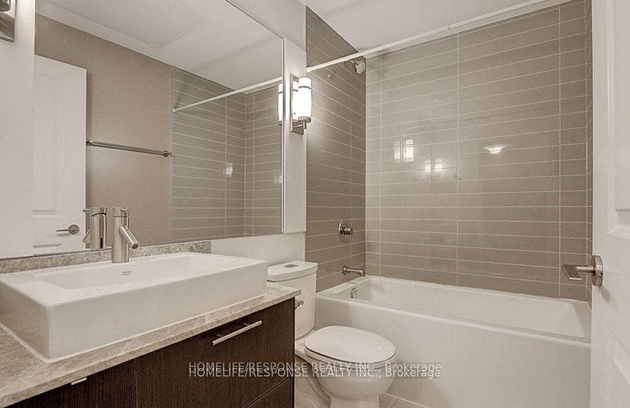8 Mercer Street Unit 2410 photo 12