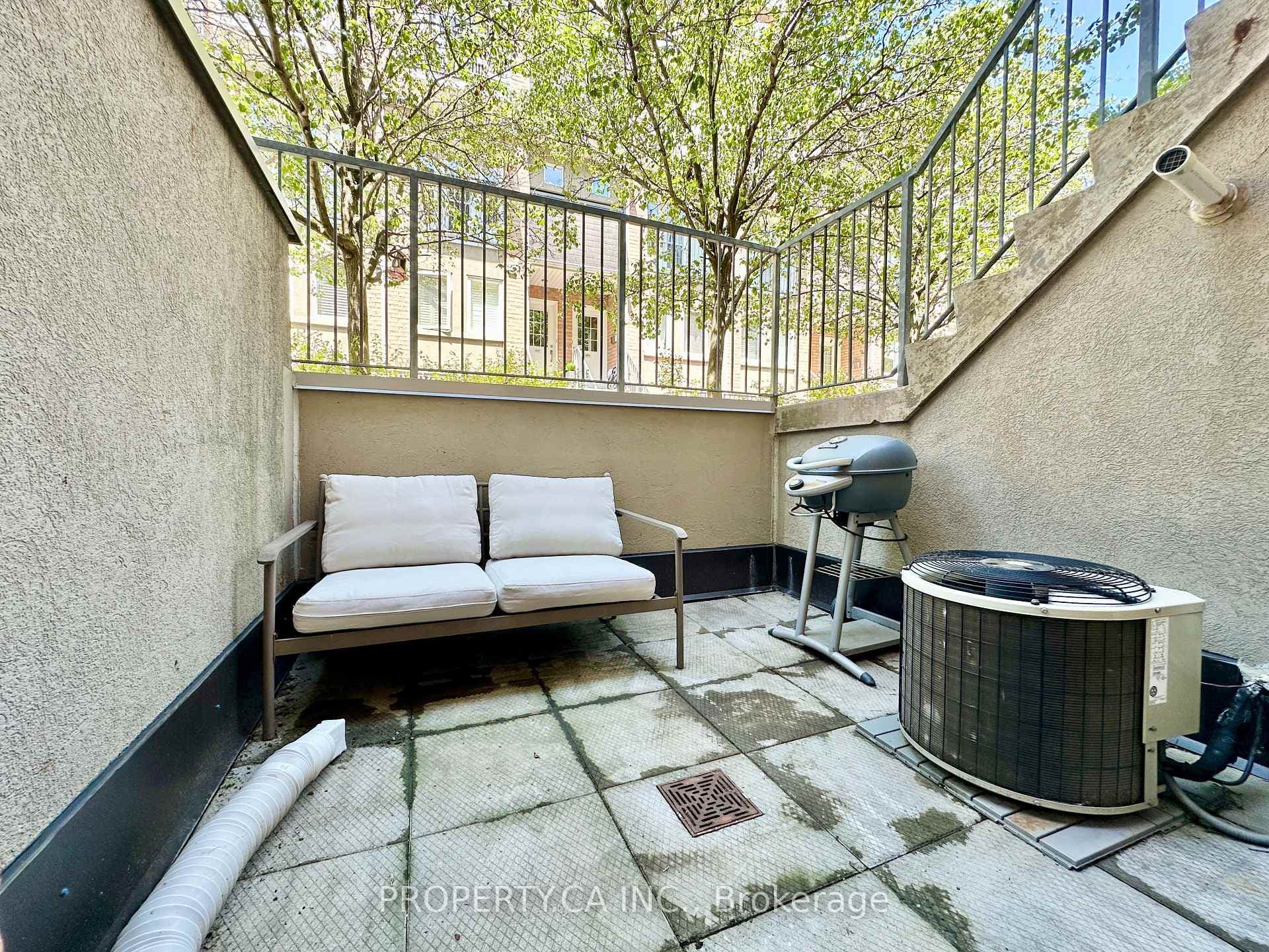 40 Merchant Lane Unit 116 photo 18