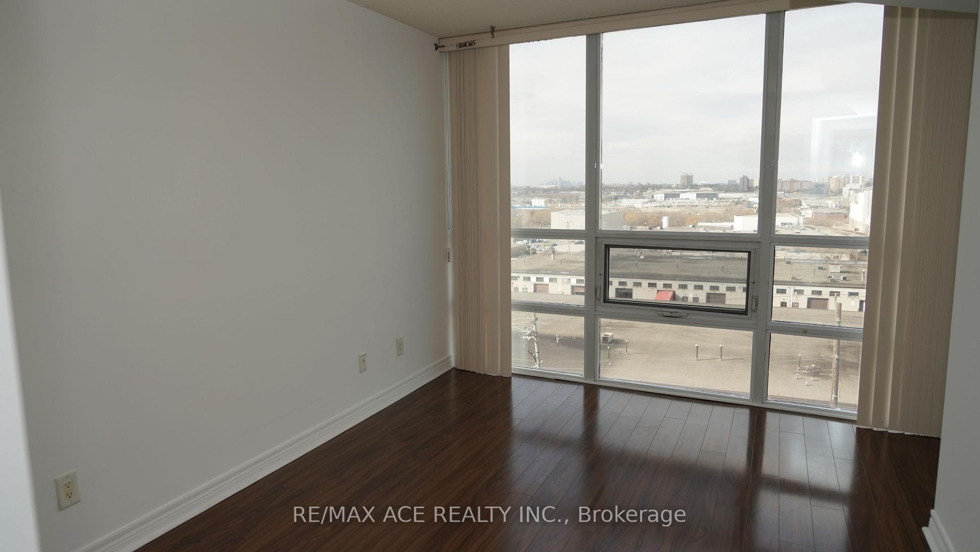 83 Borough Drive Unit 803 photo 12