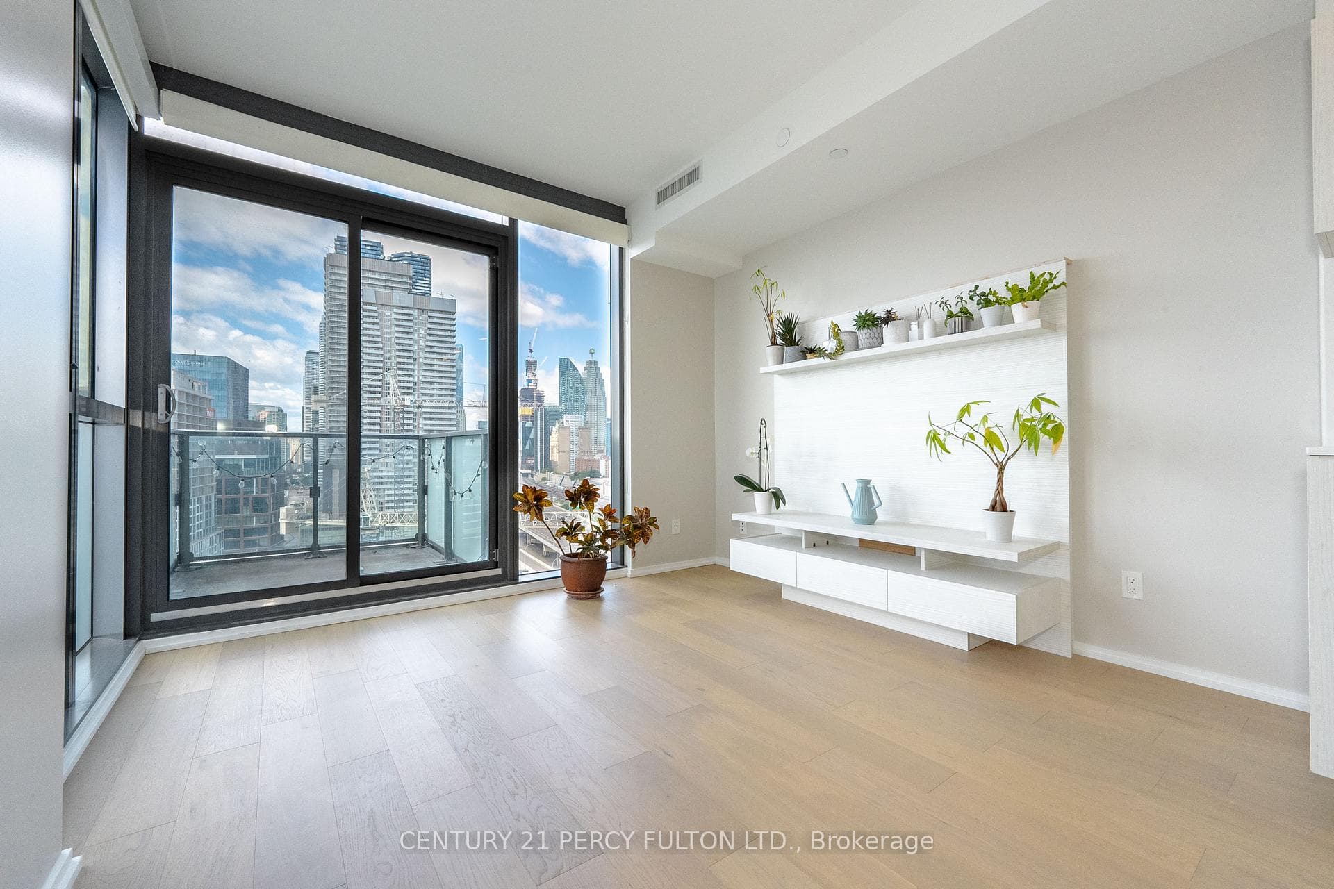 16 Bonnycastle Street Unit 1411 photo 11