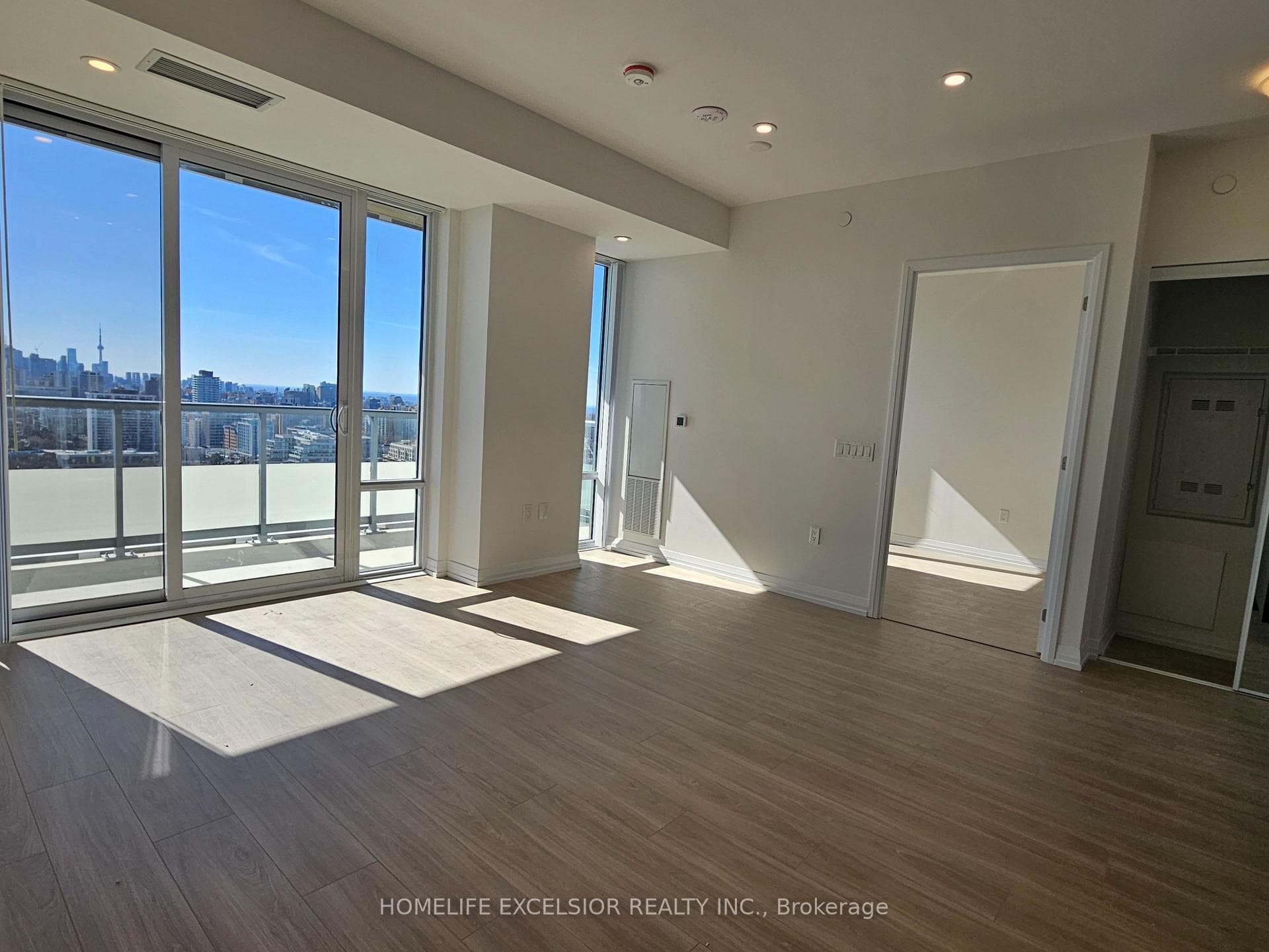 25 Holly Street Unit 2808 photo 9