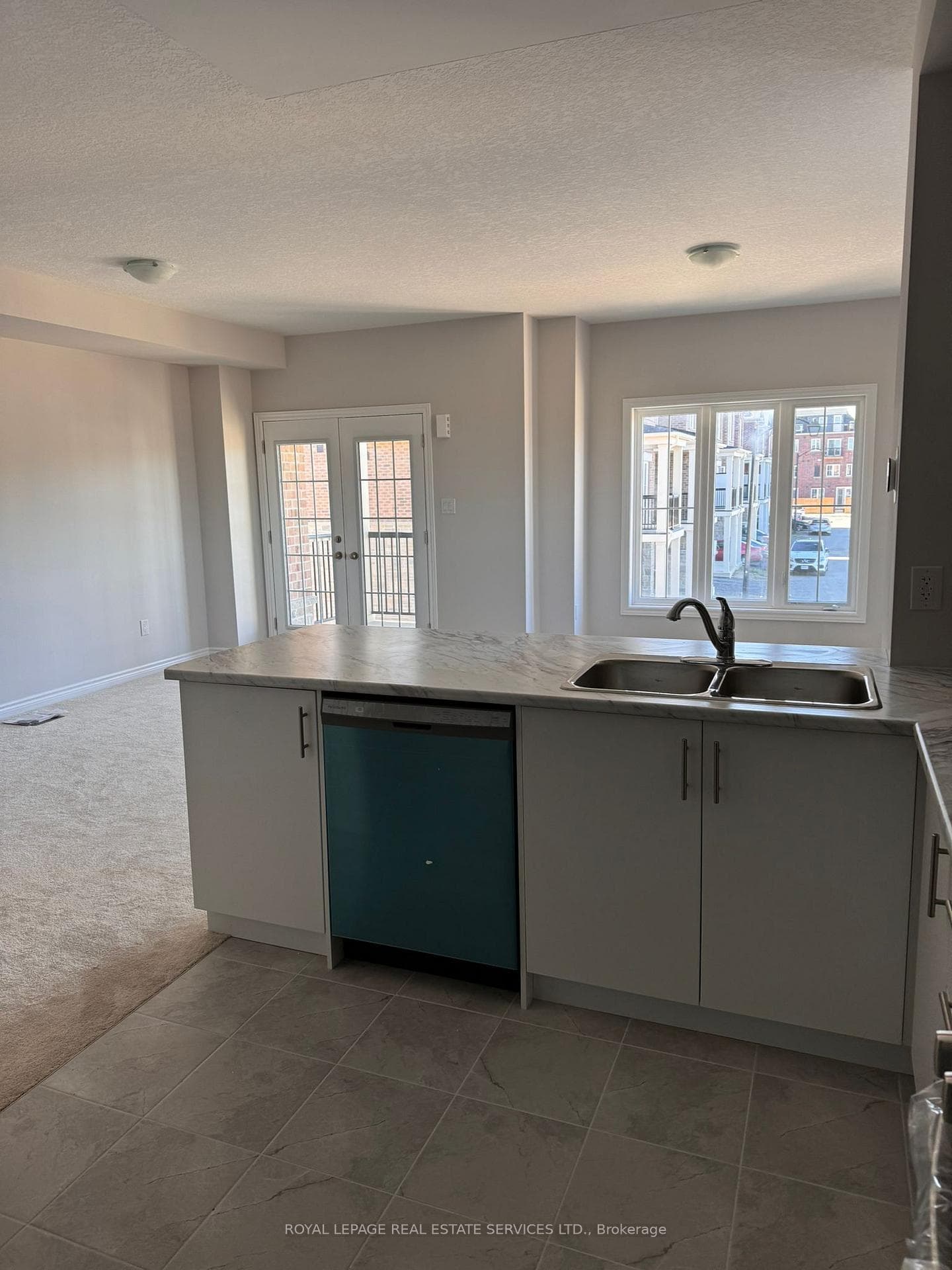 677 Park Road Unit 101 photo 14
