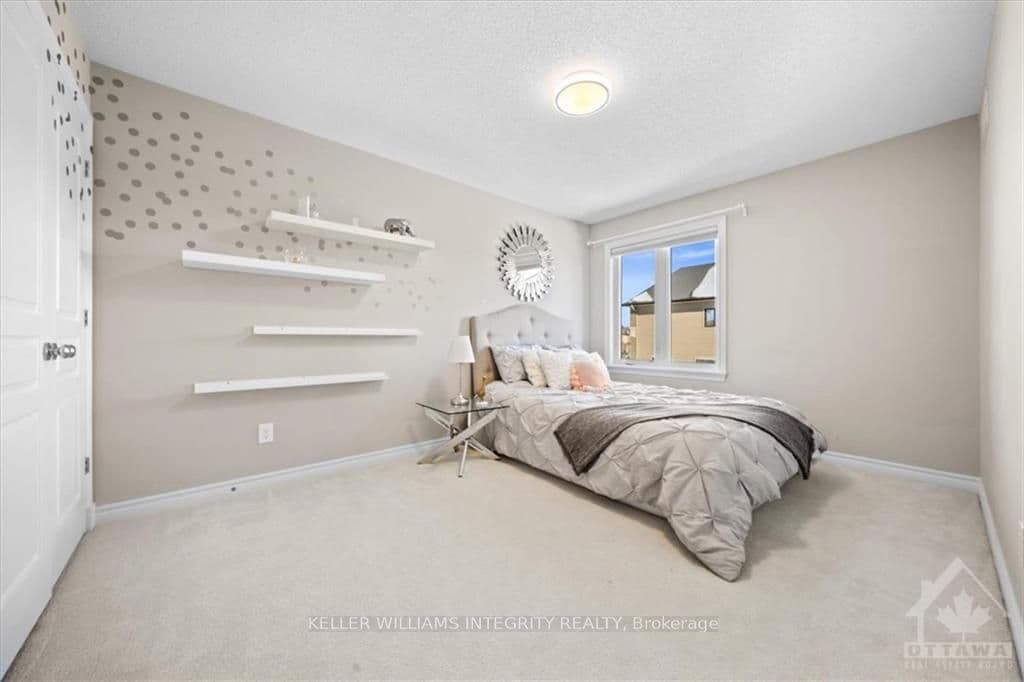 216 MARETH Way photo 25