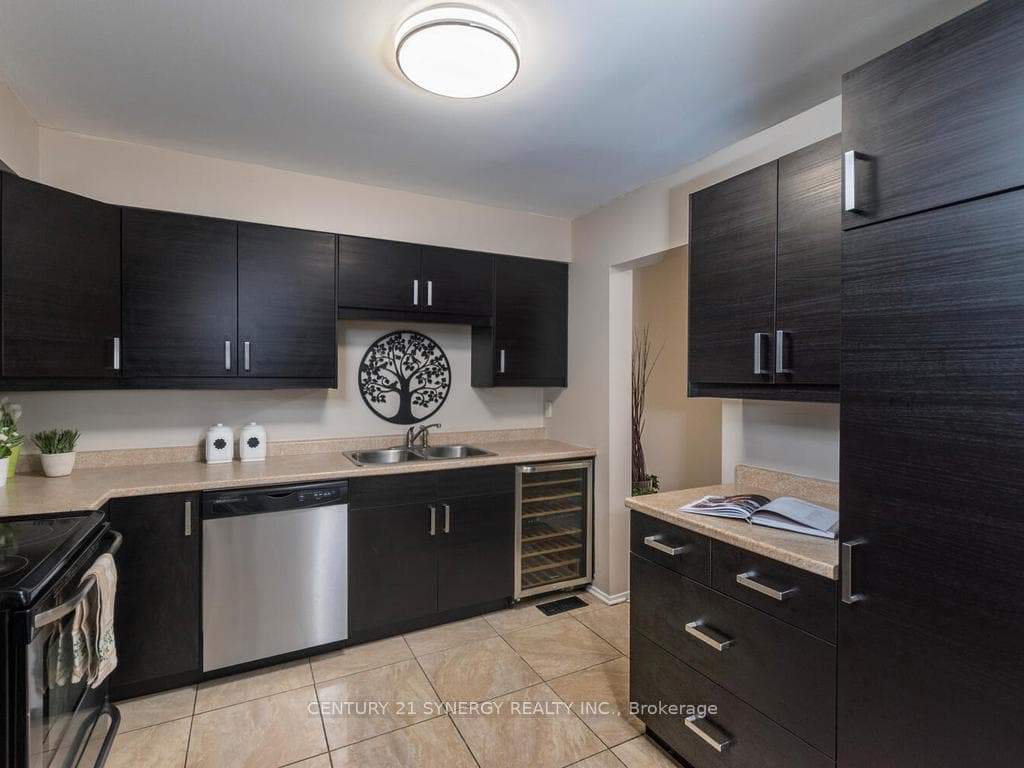71 Clarkson Crescent Unit 16 photo 11