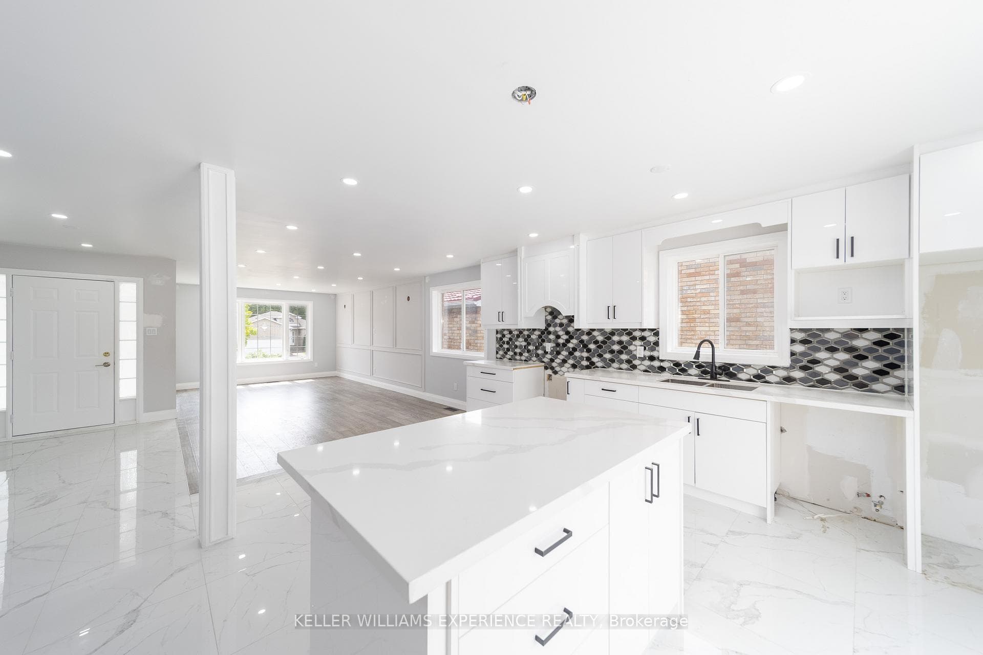 90 Sproule Drive photo 10
