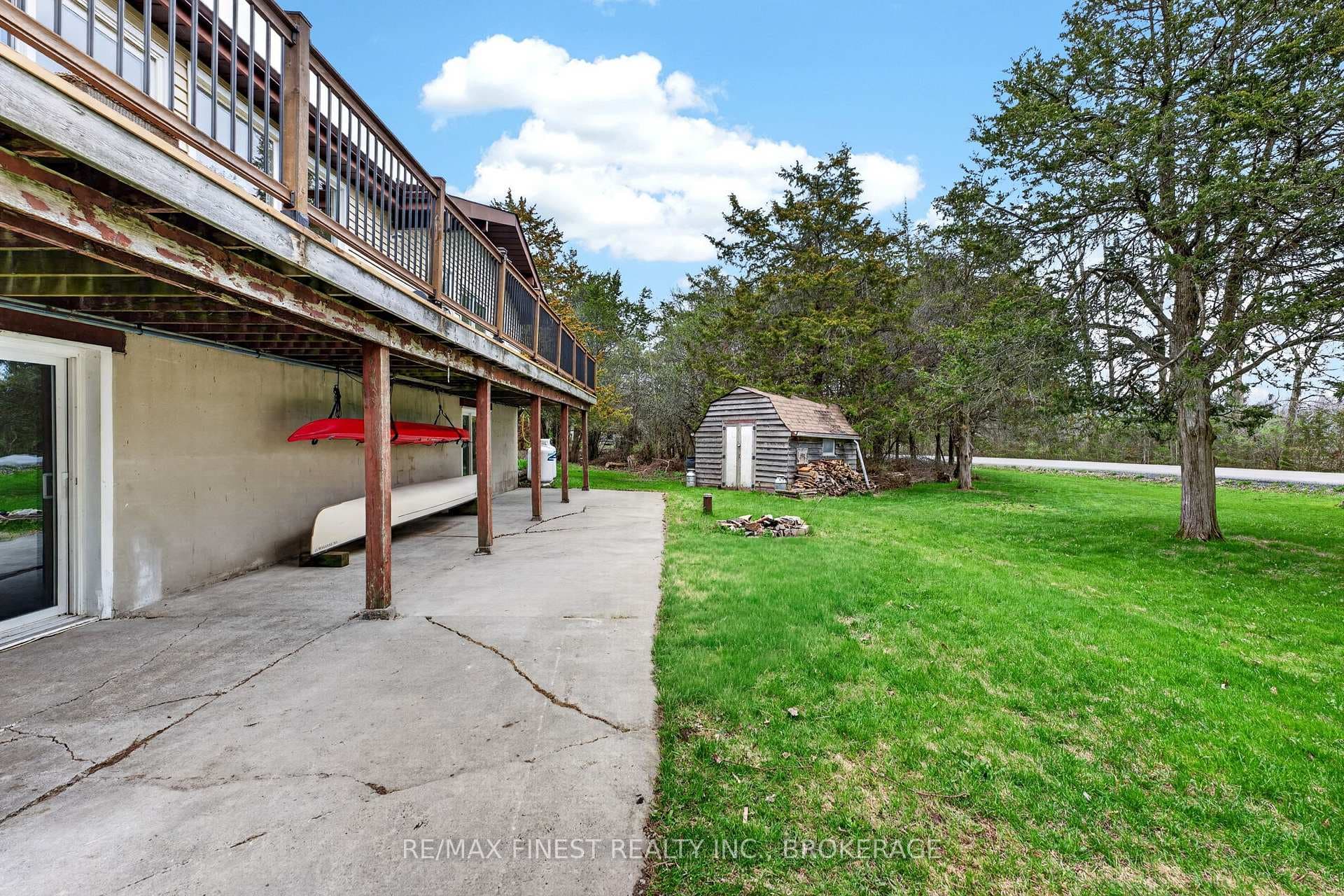 8 Sunrise Court photo 33