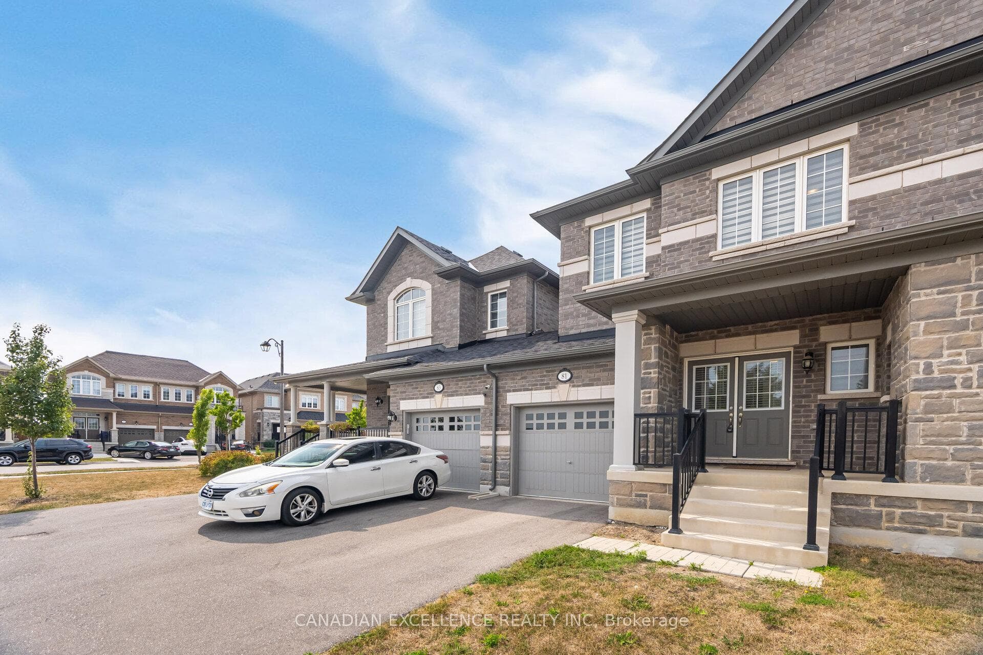 81 Branigan Crescent photo 4