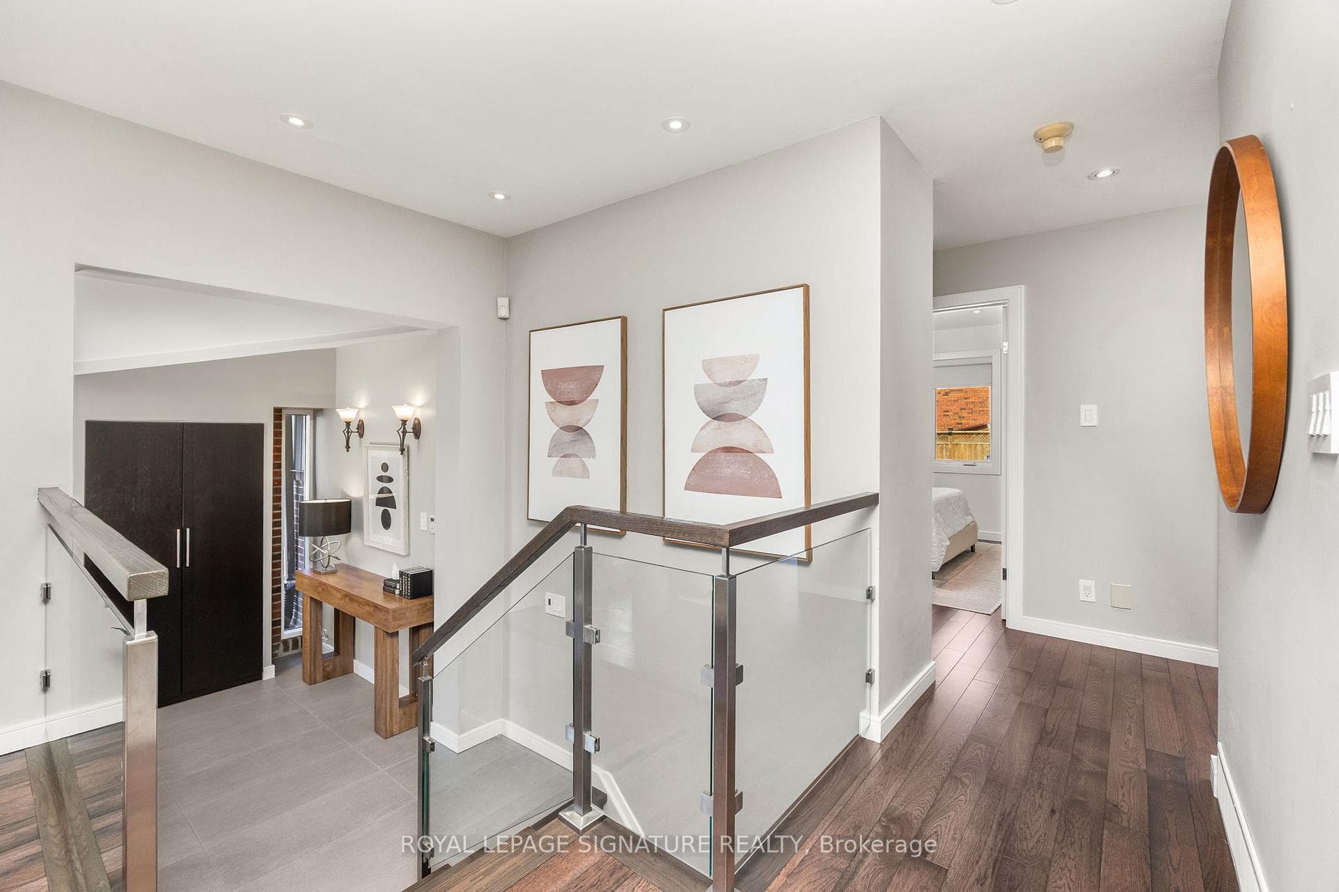 30 Pitcairn Crescent photo 19