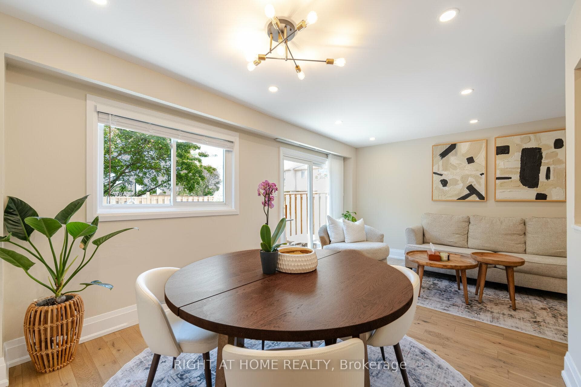1516 Lancaster Drive Unit 1 photo 10