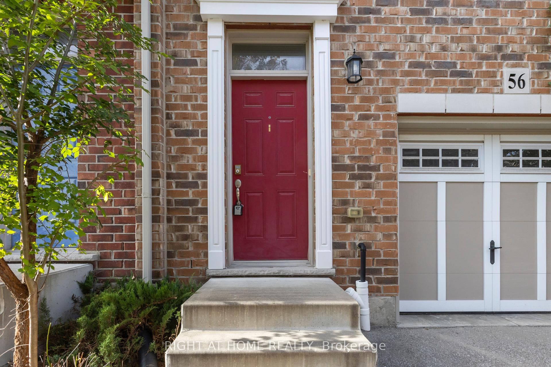 56 Robert Peel Road photo 9