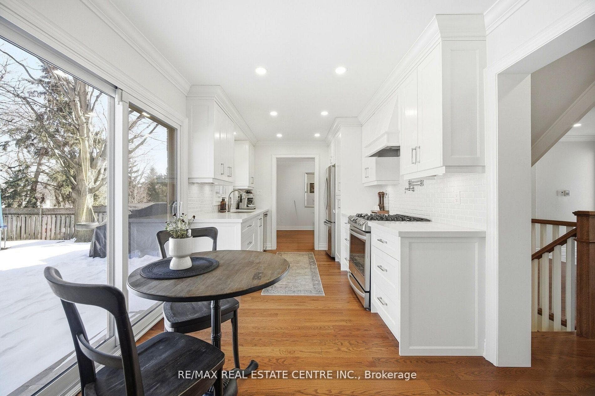 4253 Marblethorne Court photo 17