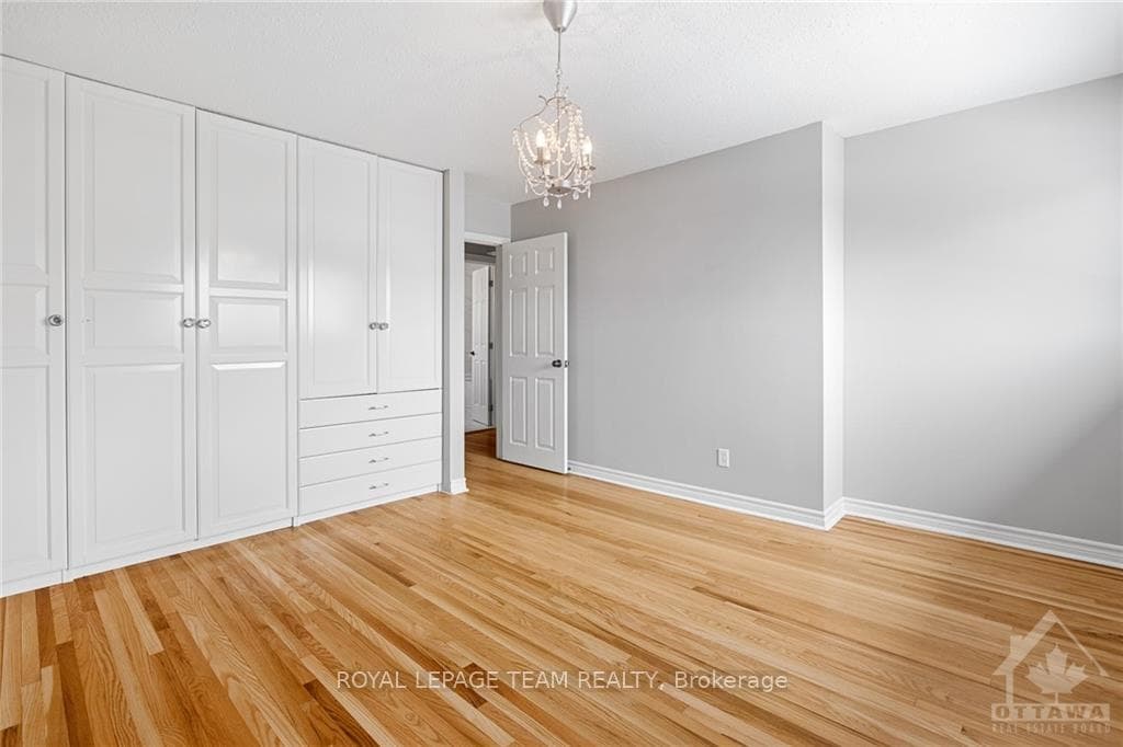 1813 APPLEGROVE Court photo 17
