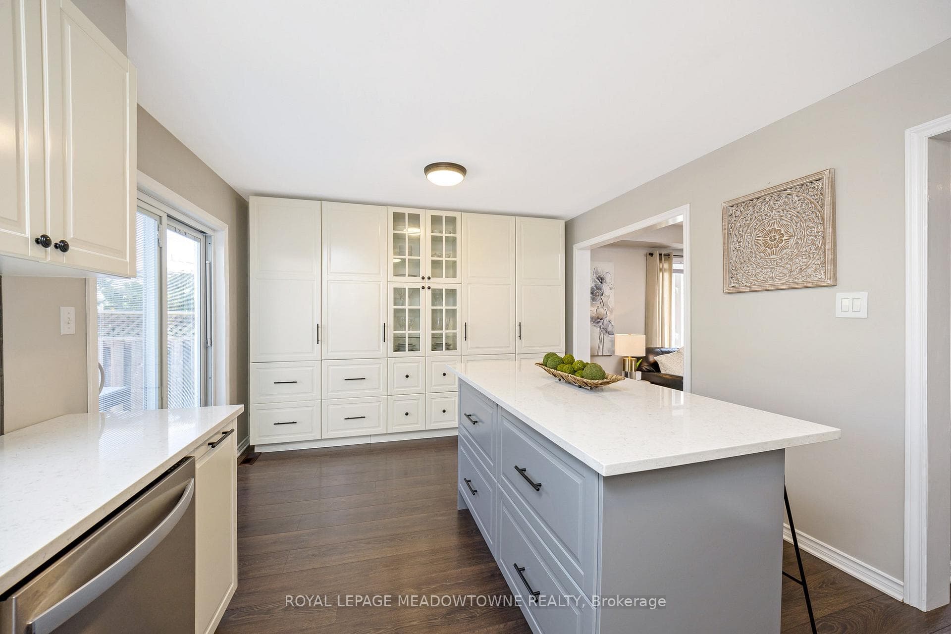 207 Sherwood Road photo 15
