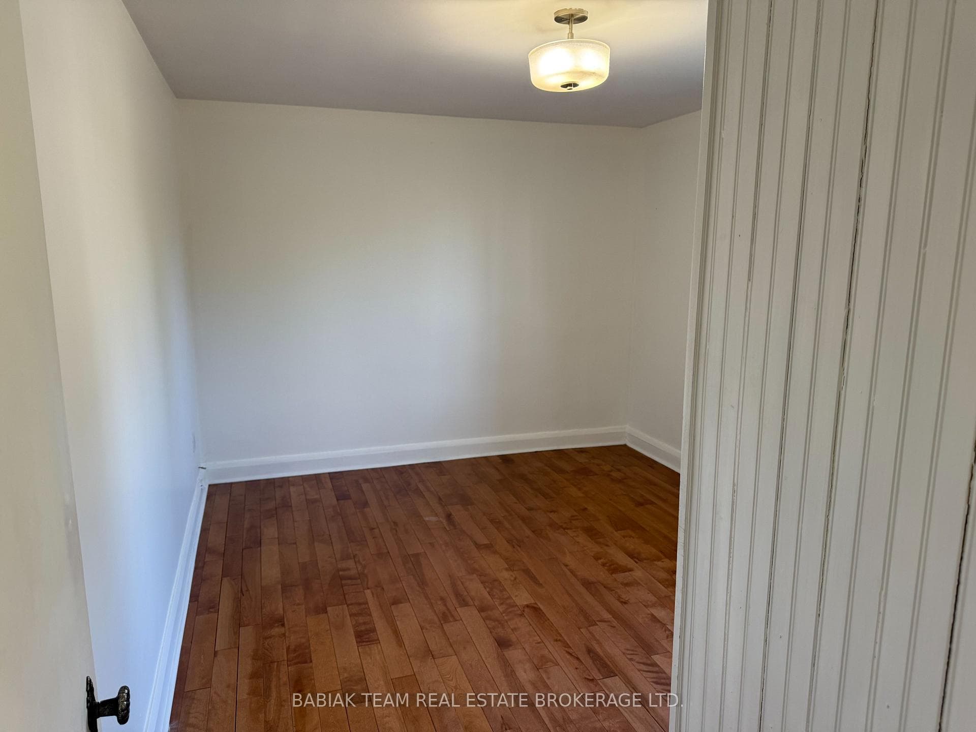 871 Millwood Road Unit 57 photo 13