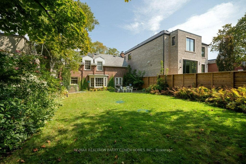 52 DANESWOOD Road photo 5