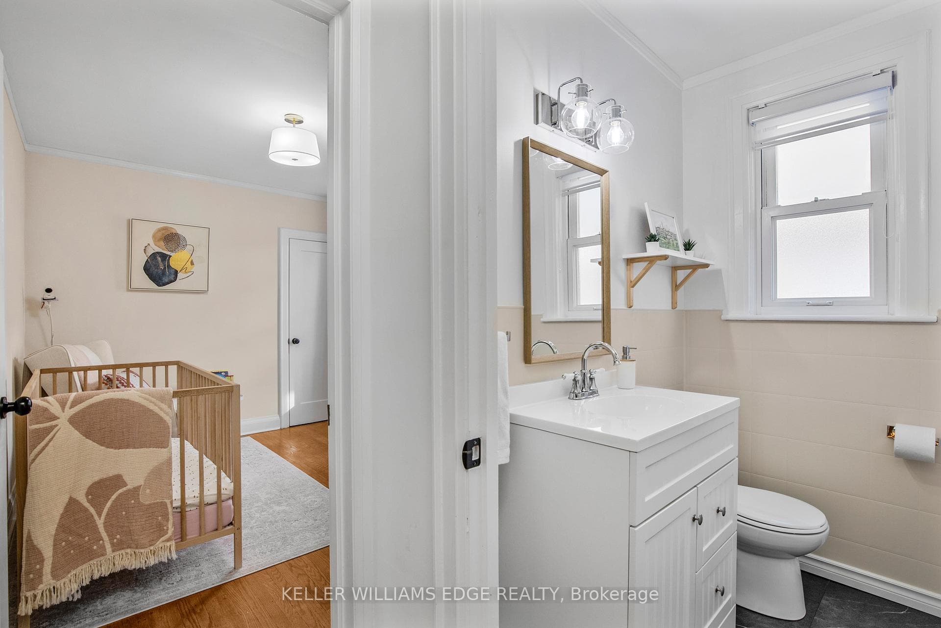 45 Barons Avenue photo 10