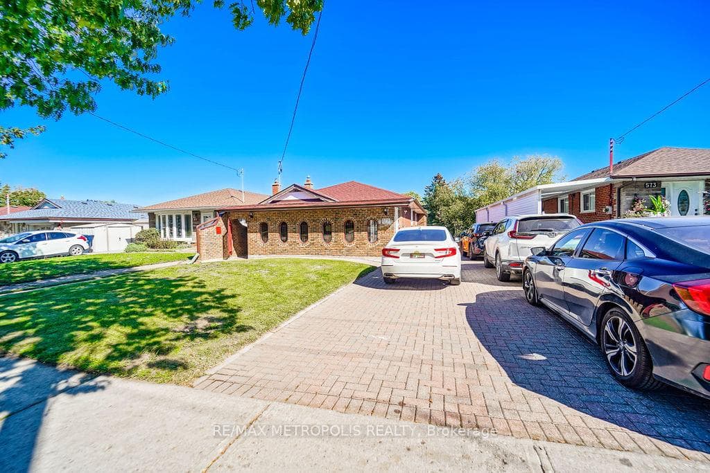 575 Bellamy Road photo 3